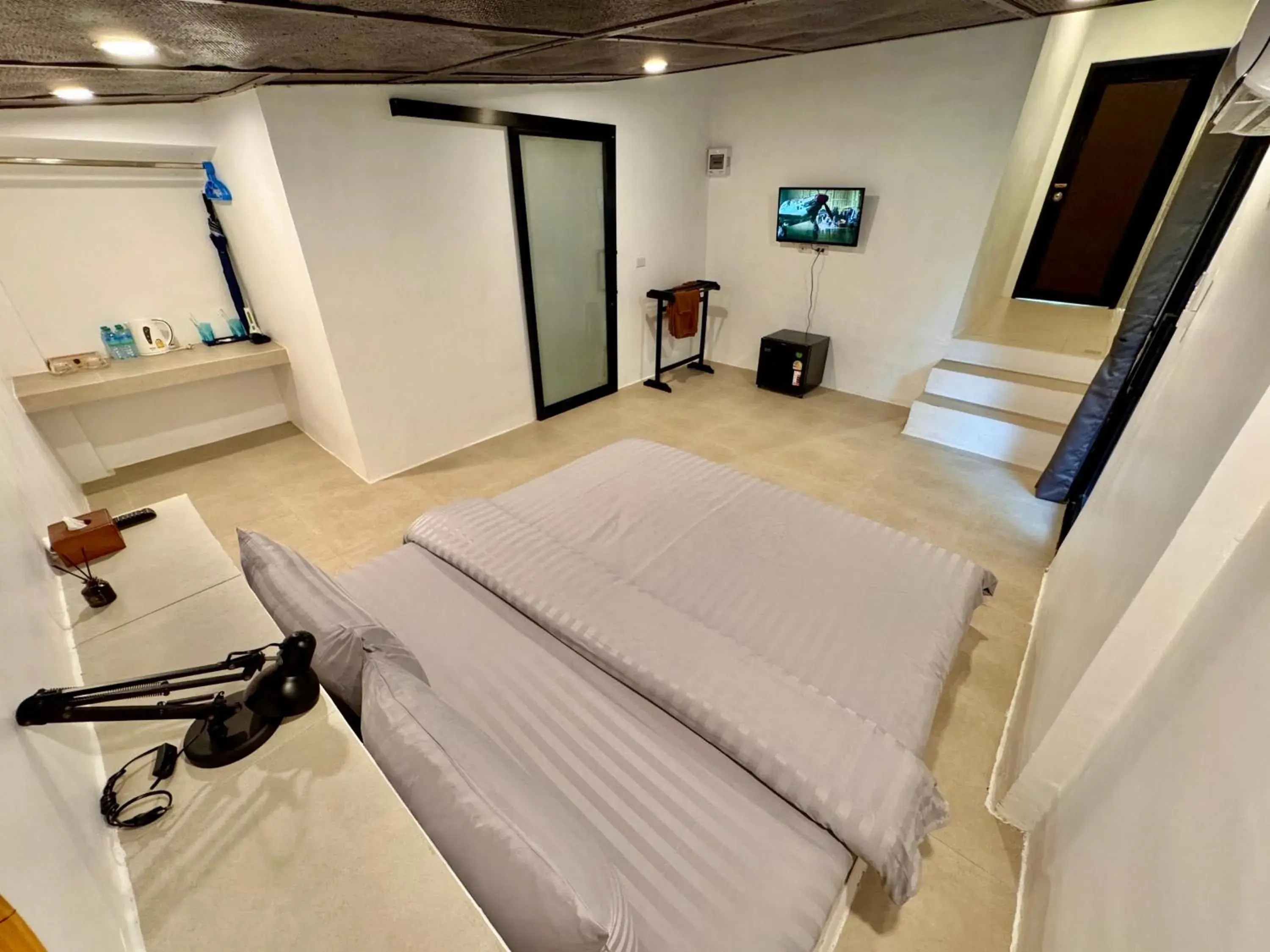 Bed in Sevenseas Resort Koh Kradan Bed in Sevenseas Resort Koh Kradan