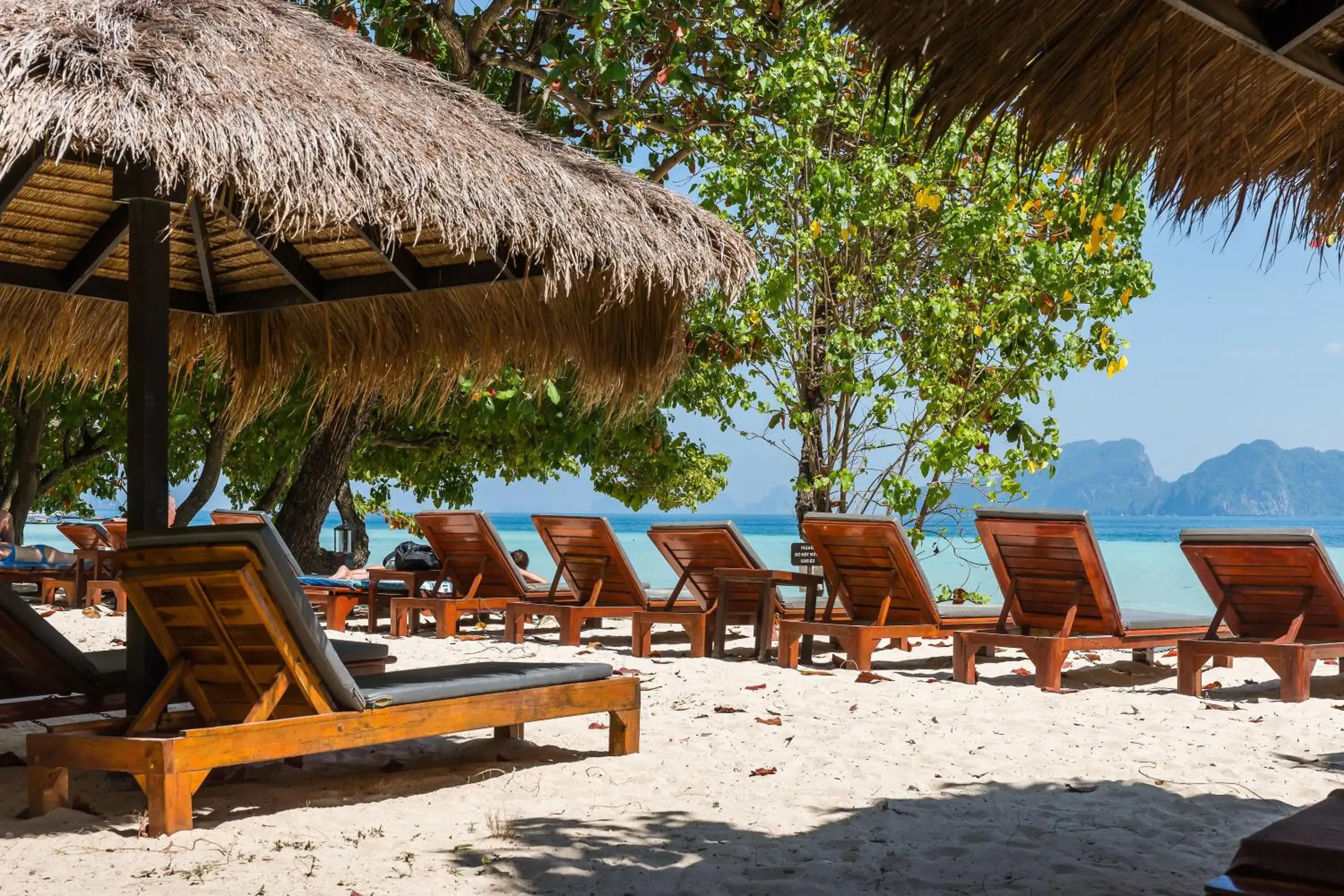 Living room in Sevenseas Resort Koh Kradan Living room in Sevenseas Resort Koh Kradan