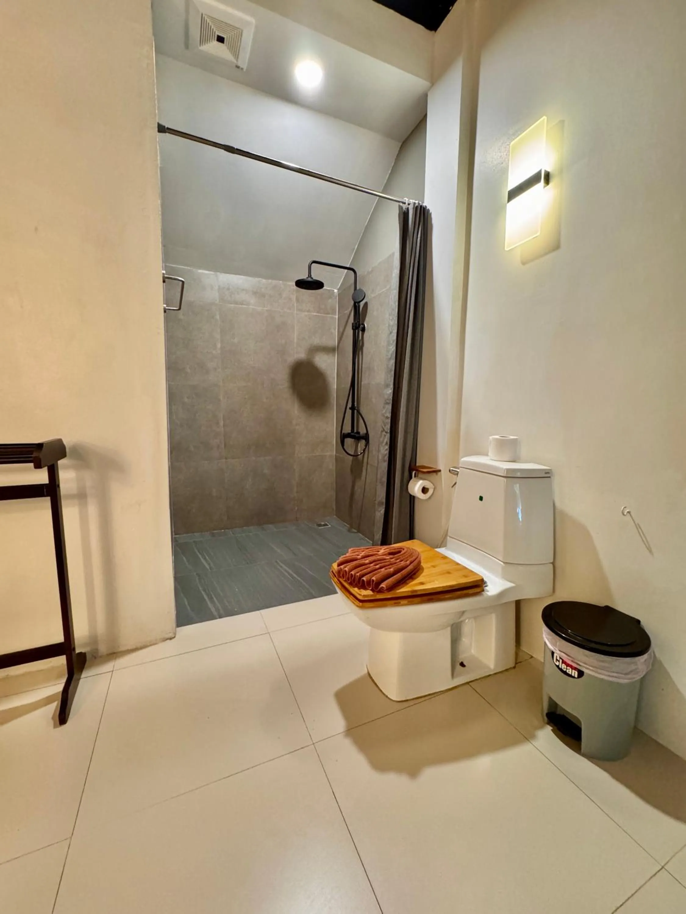 Shower in Sevenseas Resort Koh Kradan