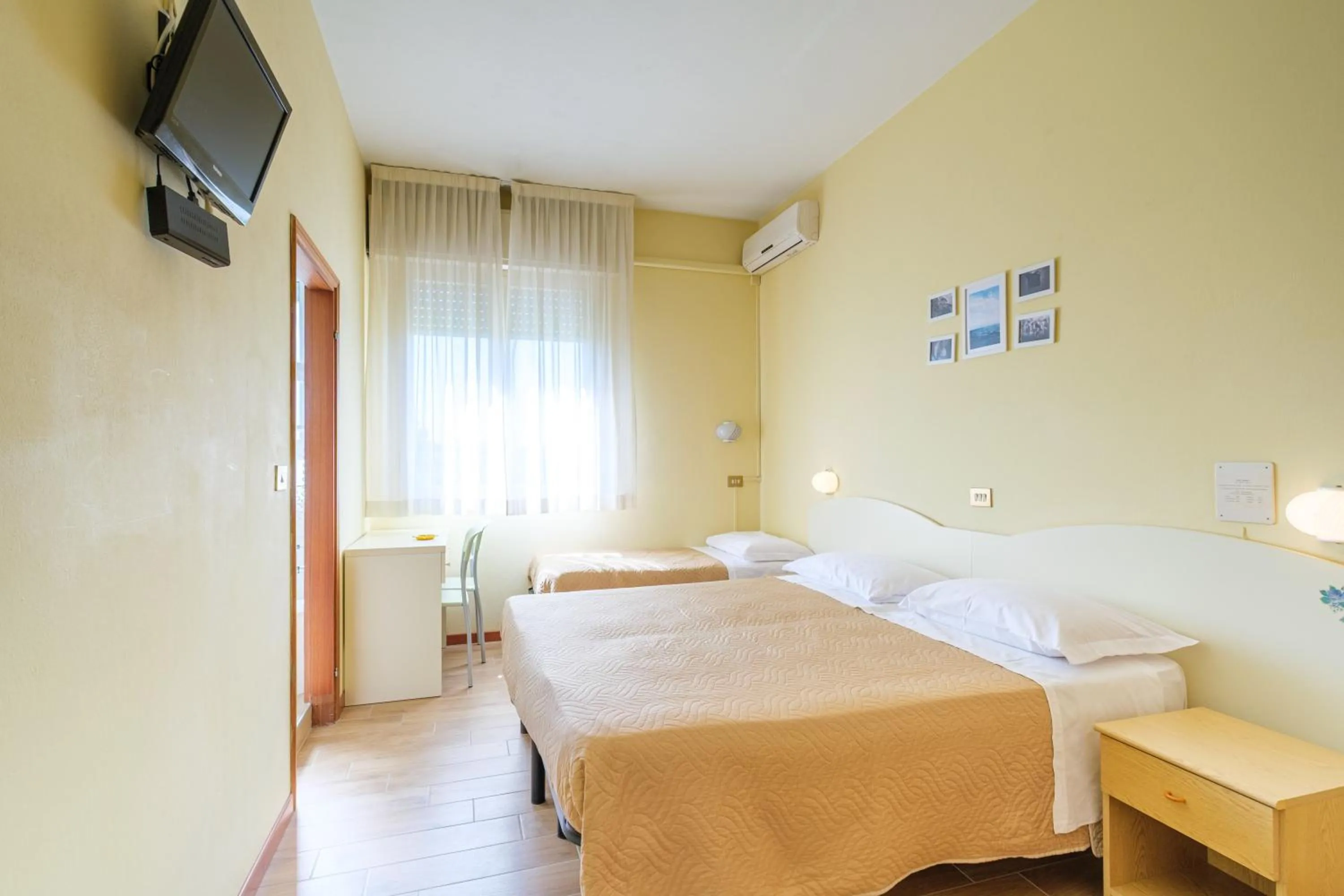Bed in Only Room Hotel