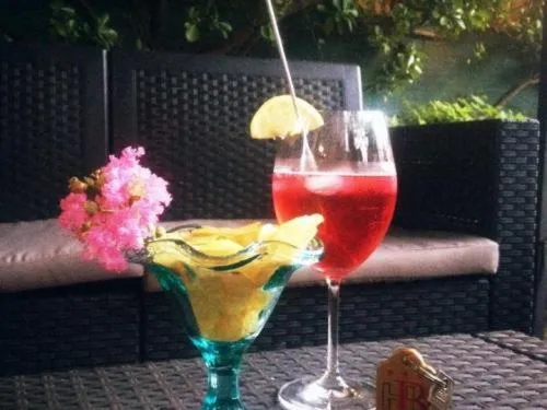 Garden view in Hotel Beverly