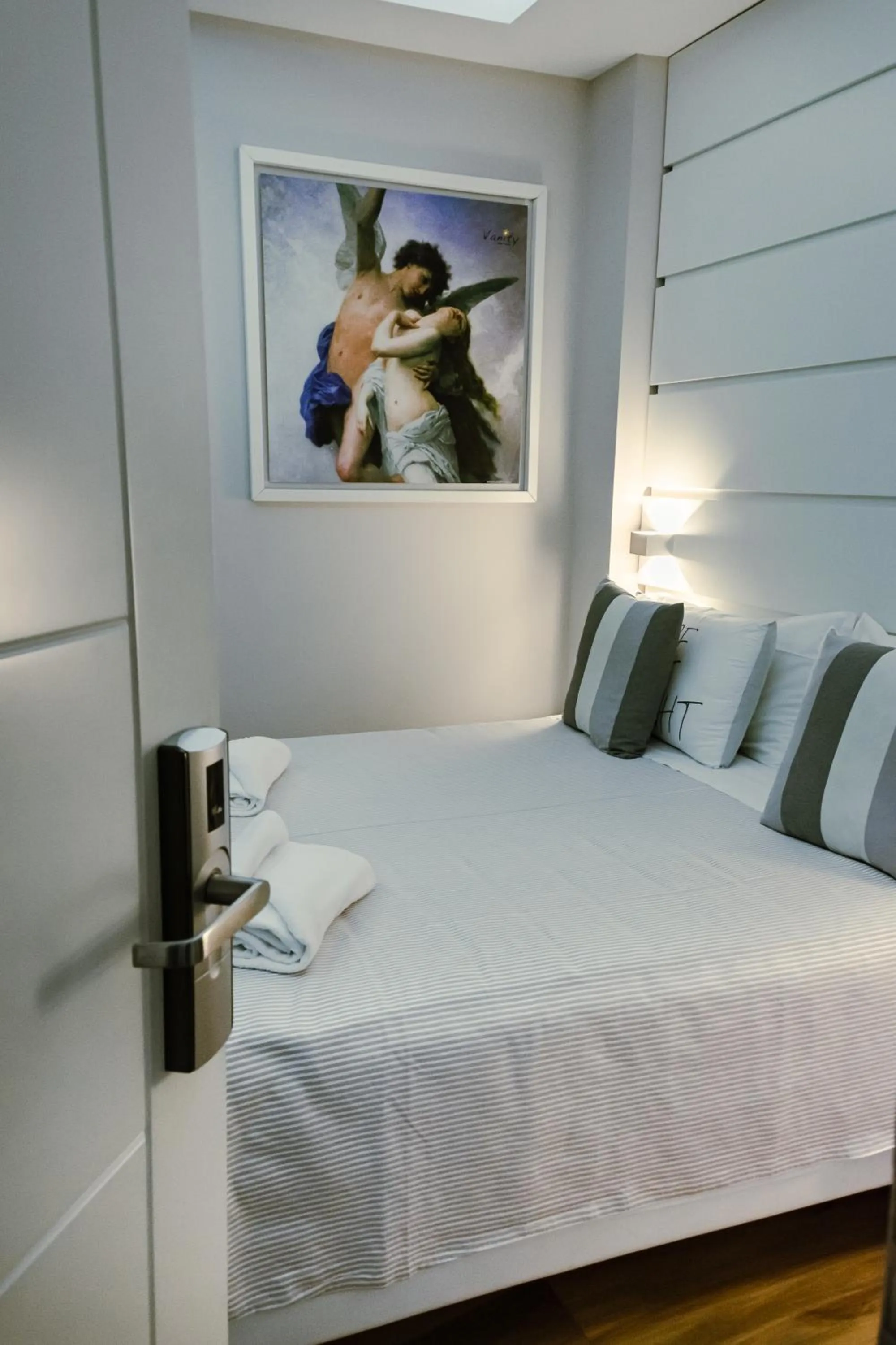 Bedroom, Bed in B&B Vanity