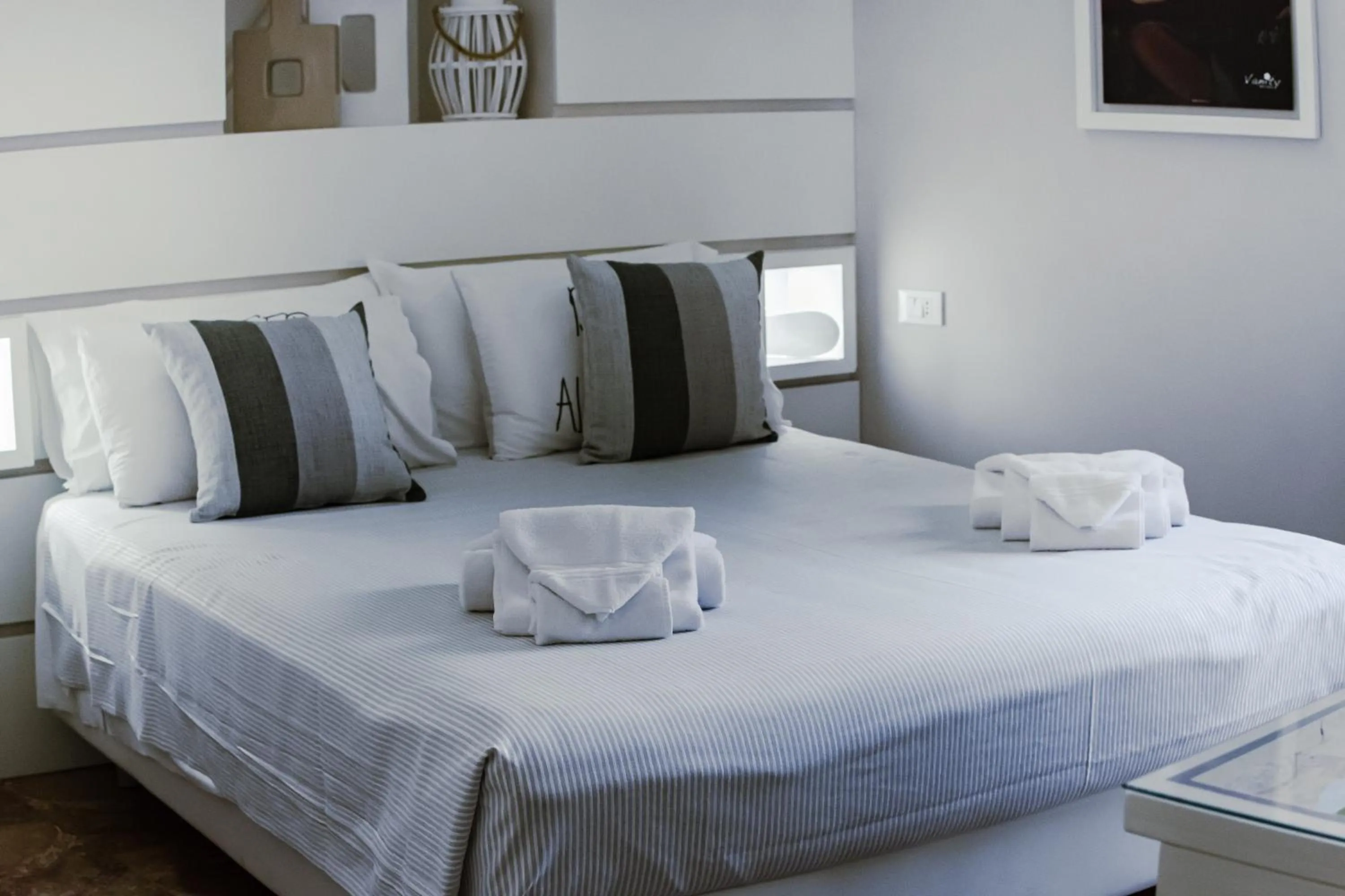 Bedroom, Bed in B&B Vanity