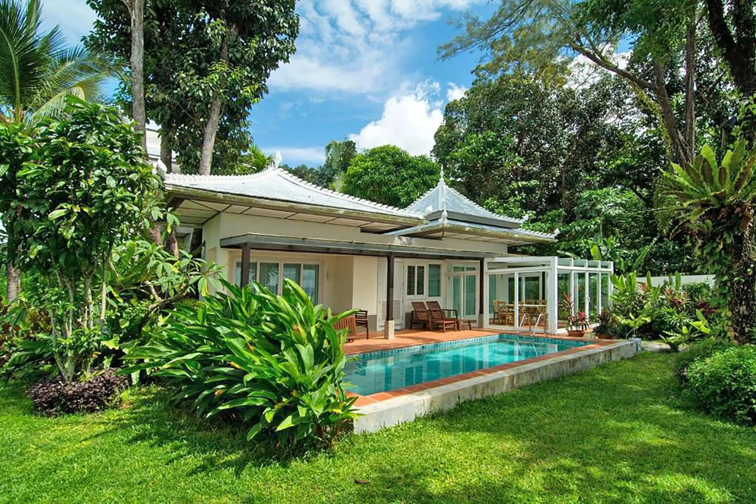 Property building in Anyavee Tubkaek Beach Resort Property building in Anyavee Tubkaek Beach Resort