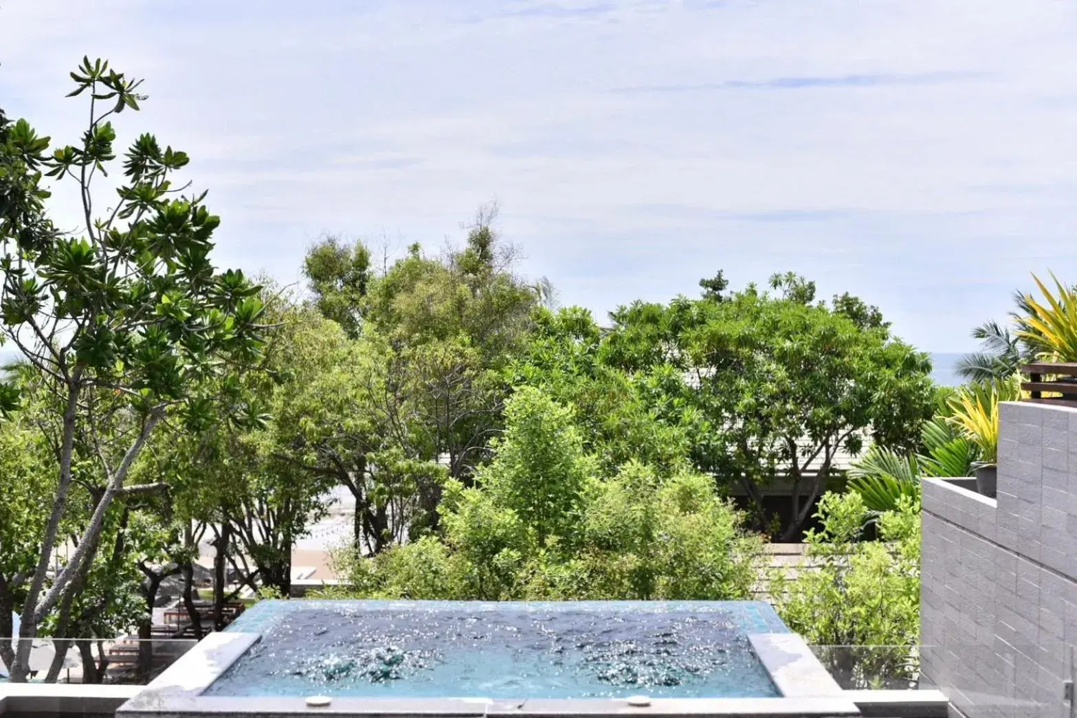 Garden view in Rest Detail Hotel Hua Hin Garden view in Rest Detail Hotel Hua Hin