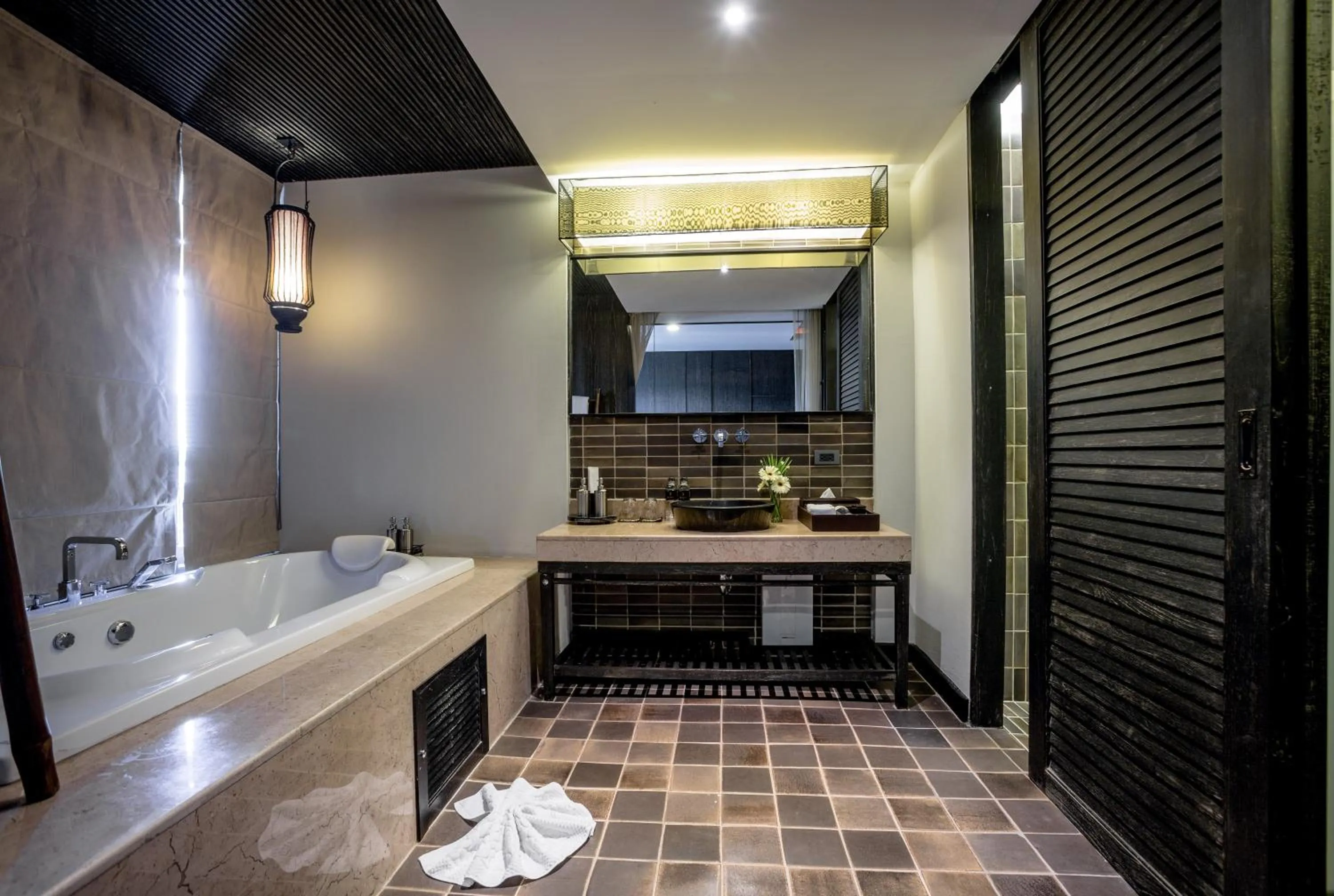 Bathroom in Aruntara Riverside Boutique Hotel
