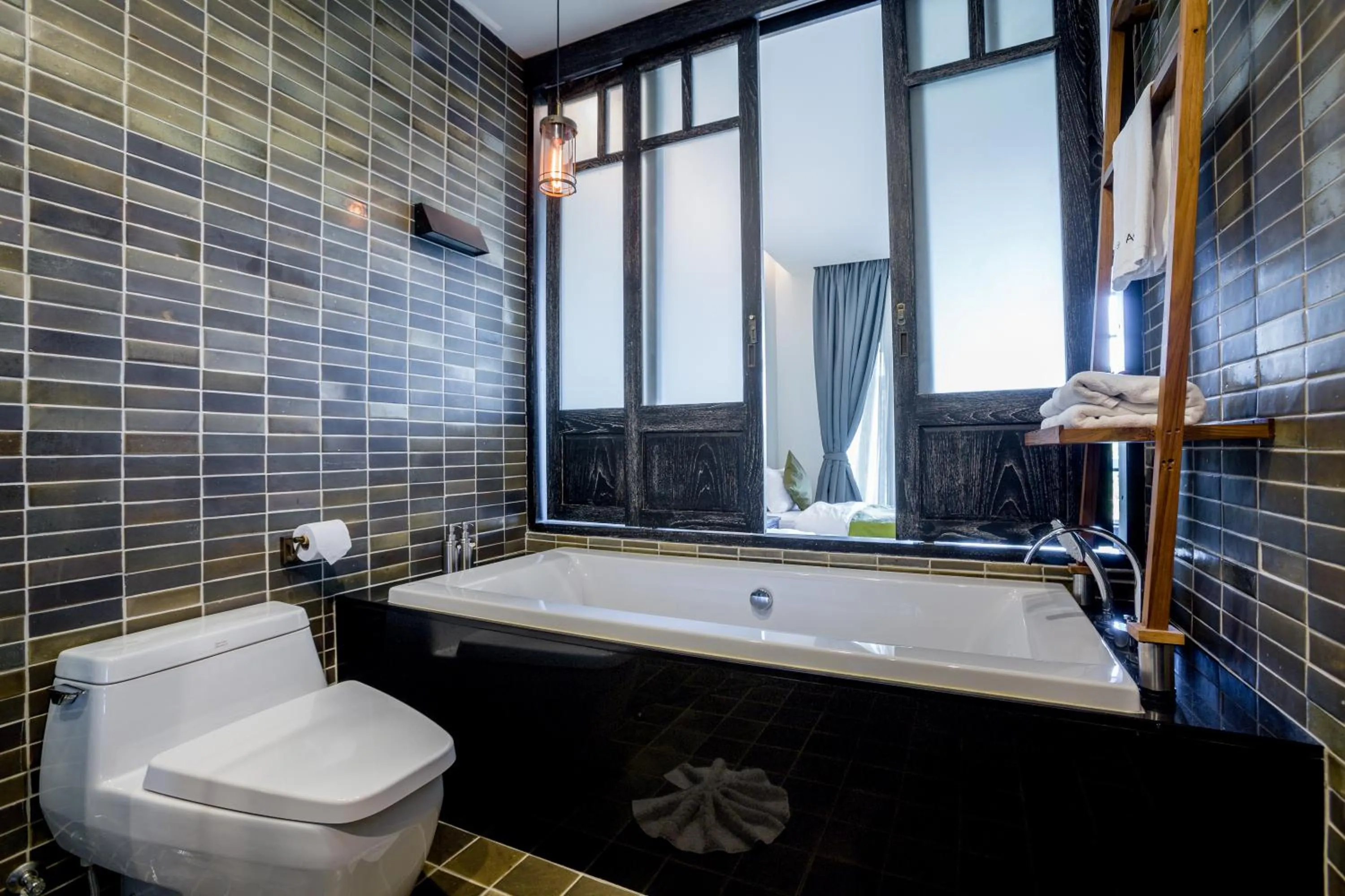 Bathroom in Aruntara Riverside Boutique Hotel