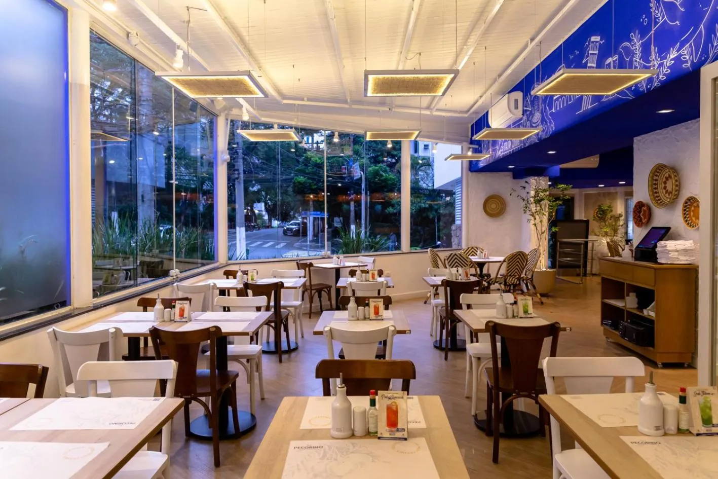 Restaurant/places to eat in H4 Fortune Jardins