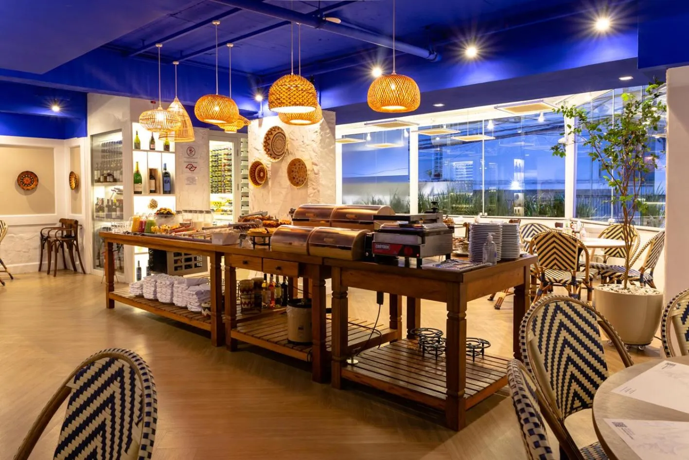 Restaurant/places to eat in H4 Fortune Jardins