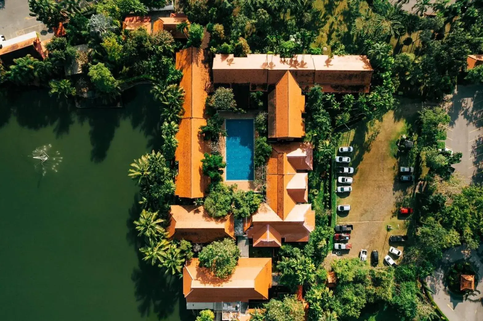 Property building in Horizon Village & Resort Property building in Horizon Village & Resort