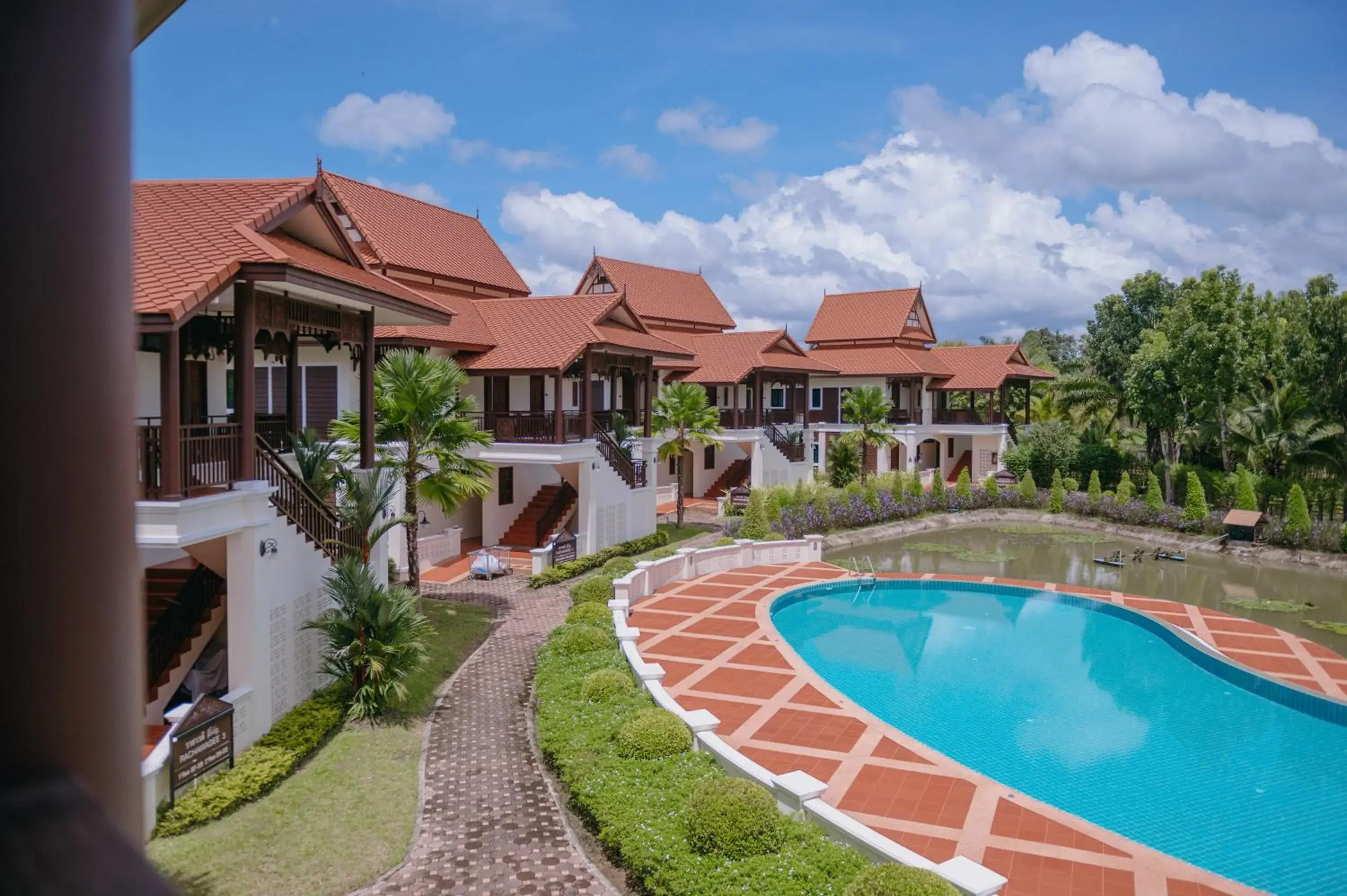 Property building in Horizon Village & Resort Property building in Horizon Village & Resort