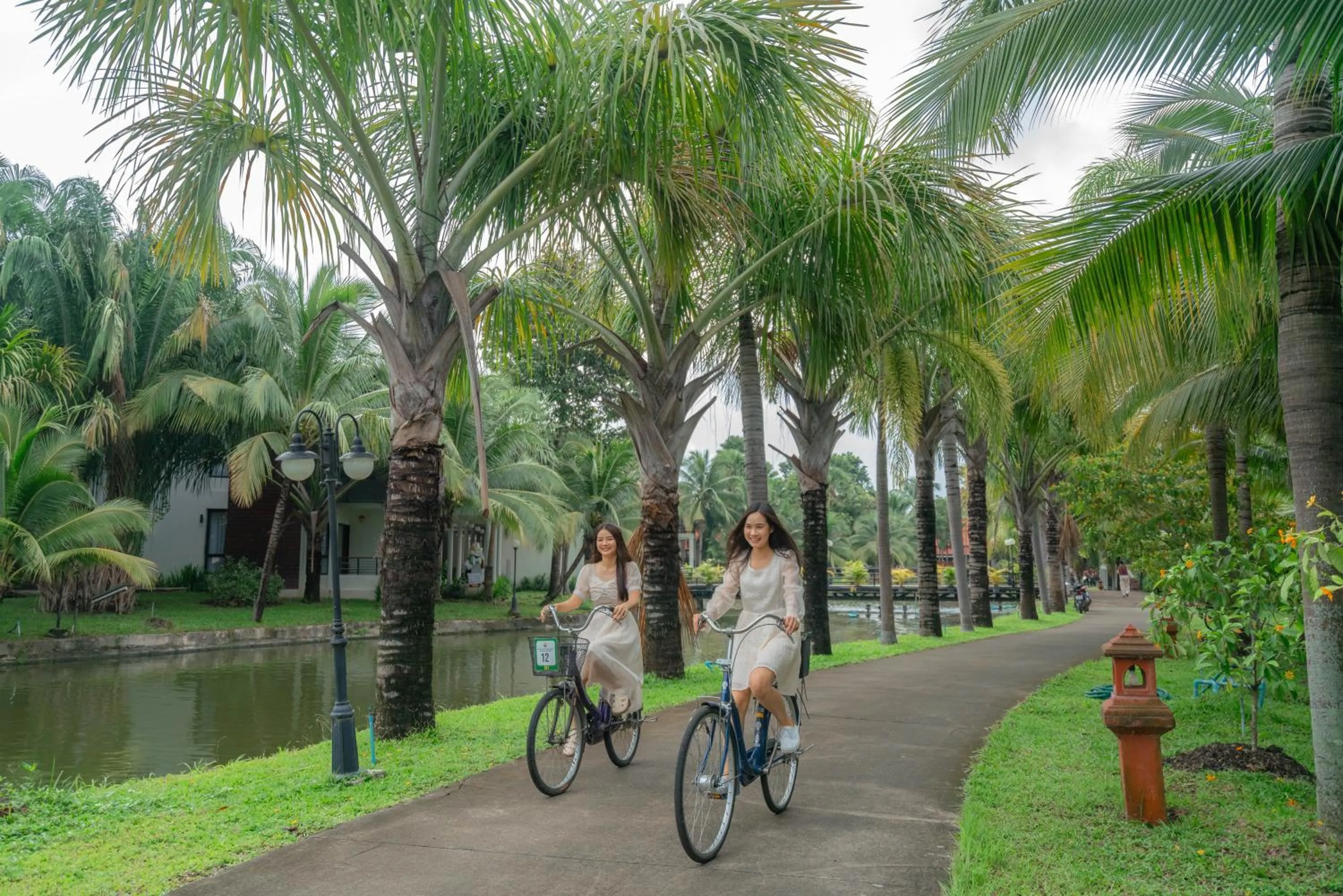Cycling in Horizon Village & Resort