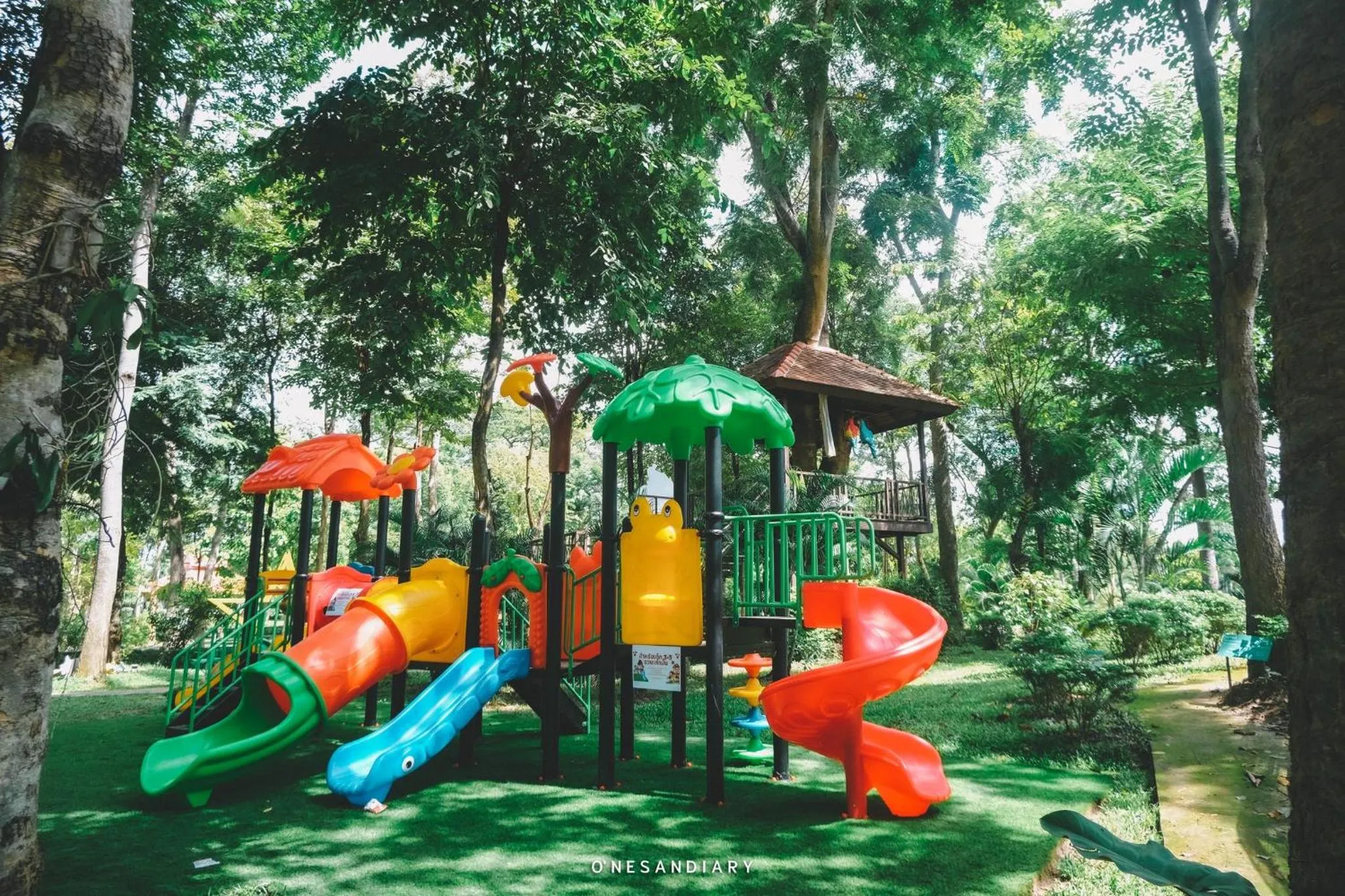 Children play ground in Horizon Village & Resort