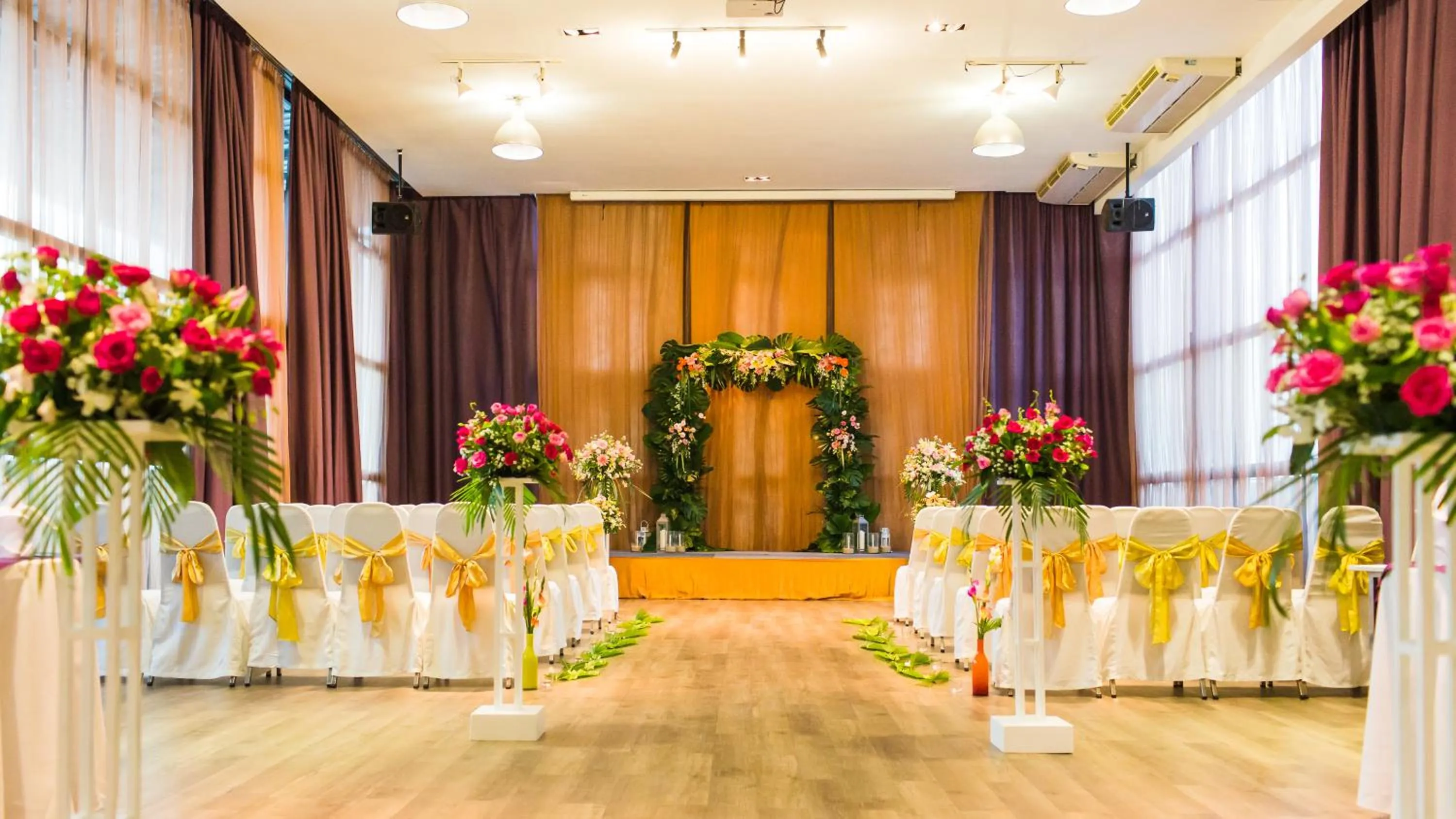 wedding in Sandalay Resort