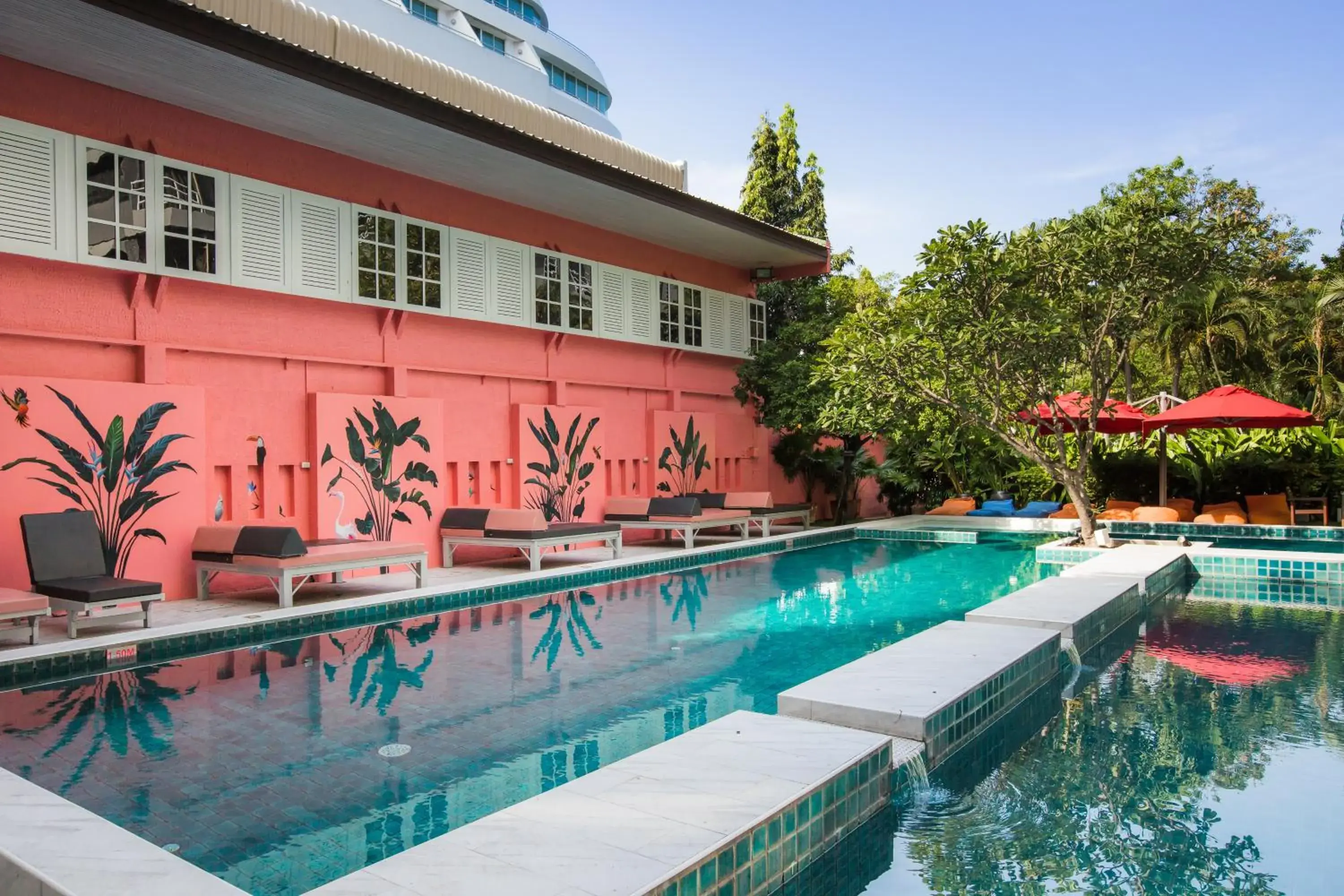 Swimming pool in Sandalay Resort Swimming pool in Sandalay Resort