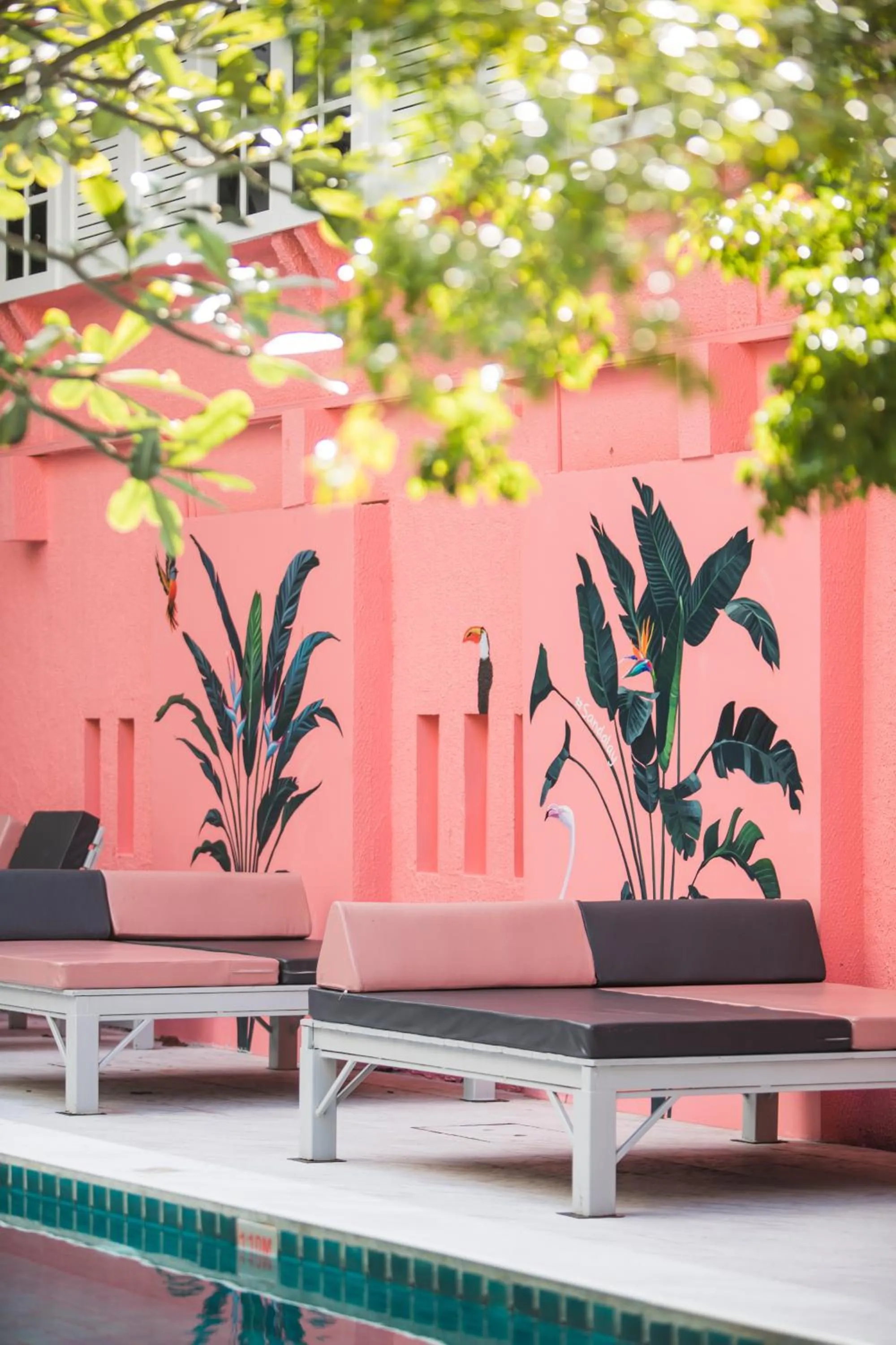 Swimming pool in Sandalay Resort