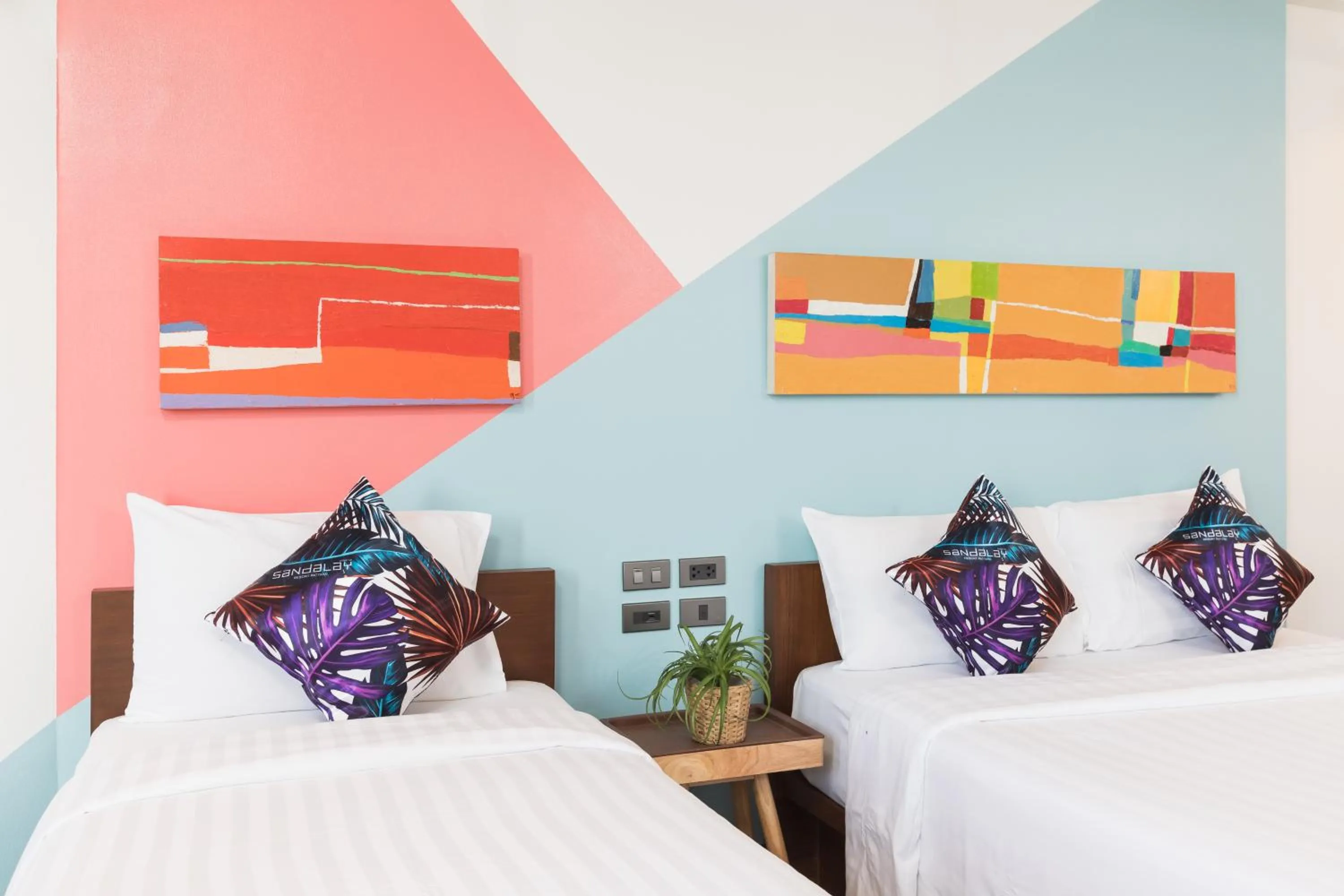 Photo of the whole room, Bed in Sandalay Resort