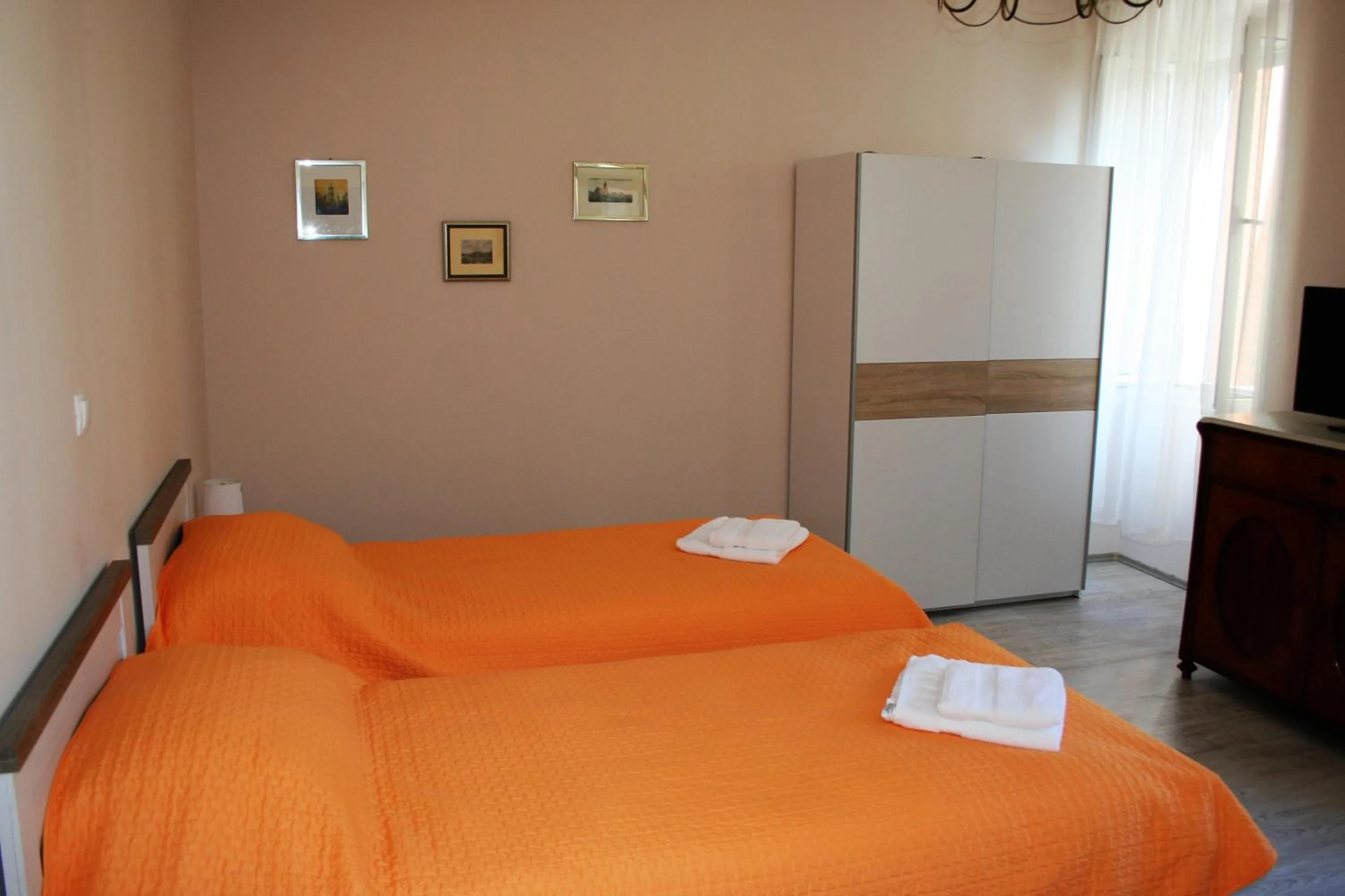 Bed in Pavelin apartments