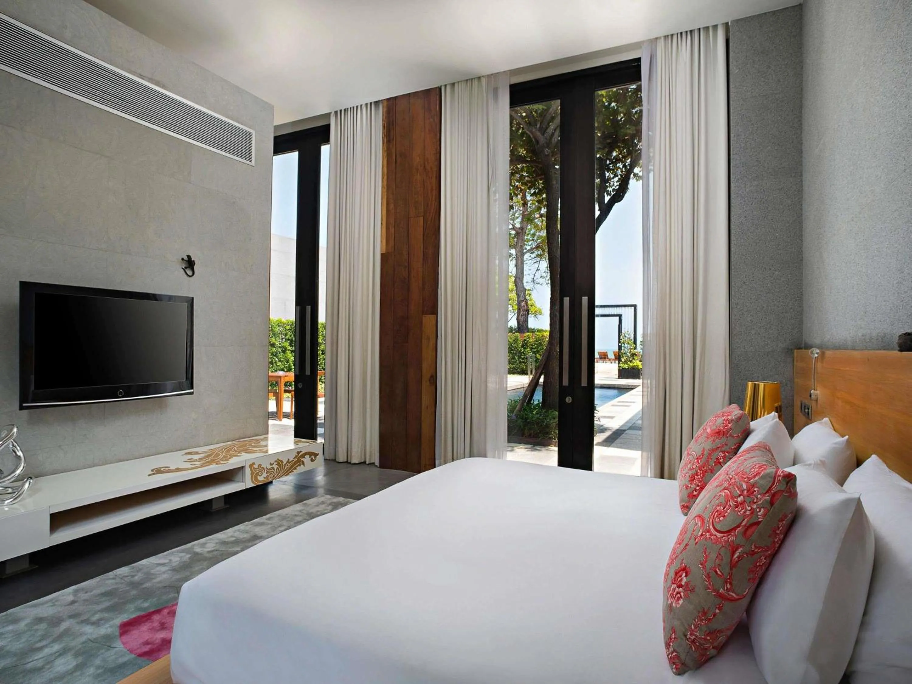 Bedroom, Bed in SO/ Sofitel Hua Hin