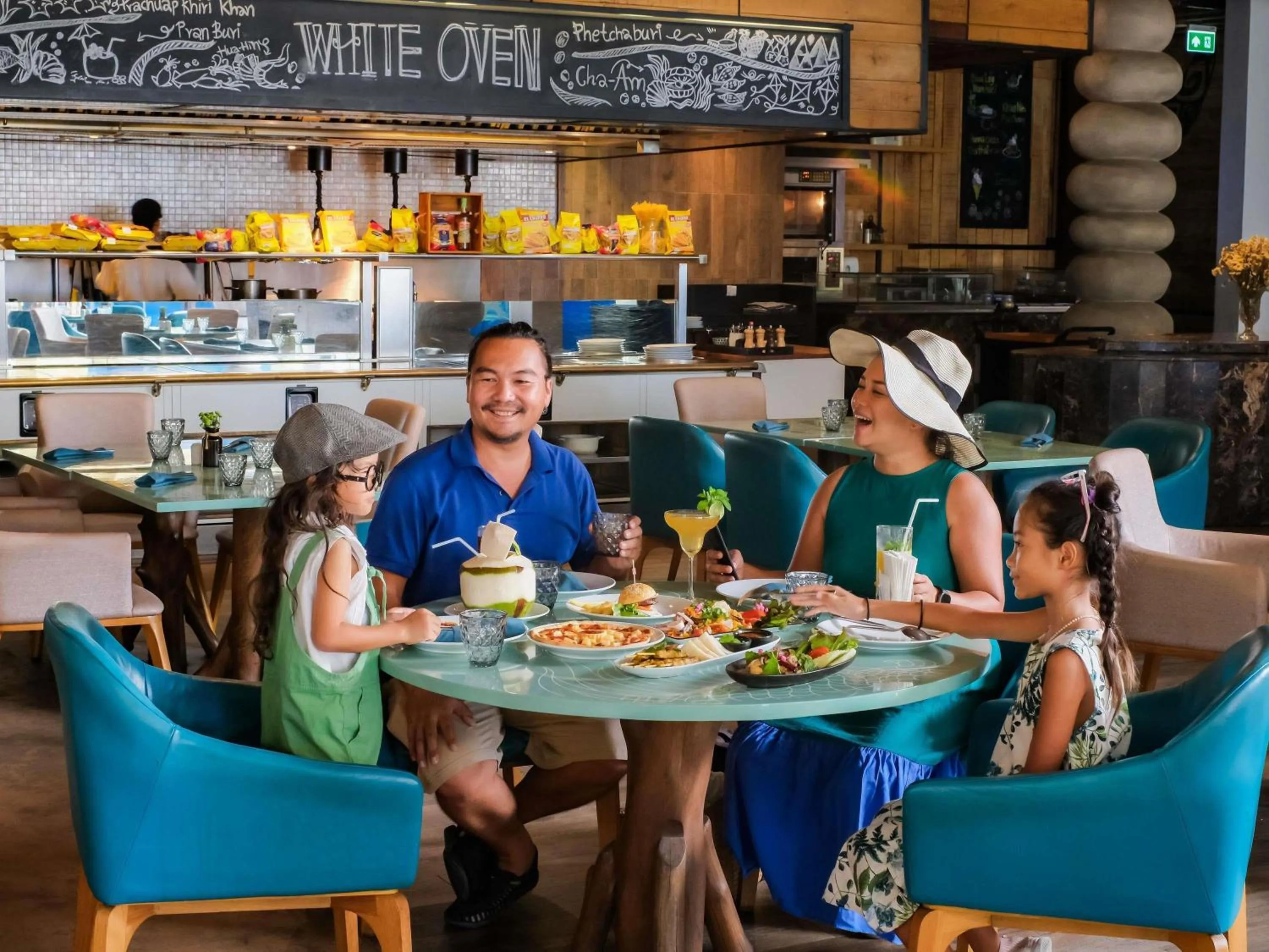 Restaurant/places to eat in SO/ Sofitel Hua Hin