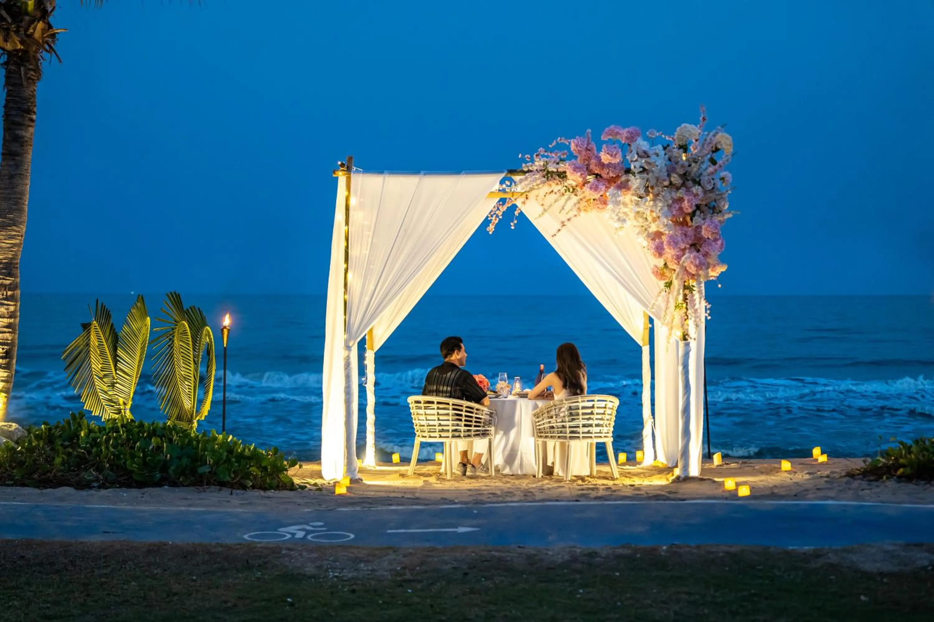 Restaurant/places to eat in SO/ Sofitel Hua Hin