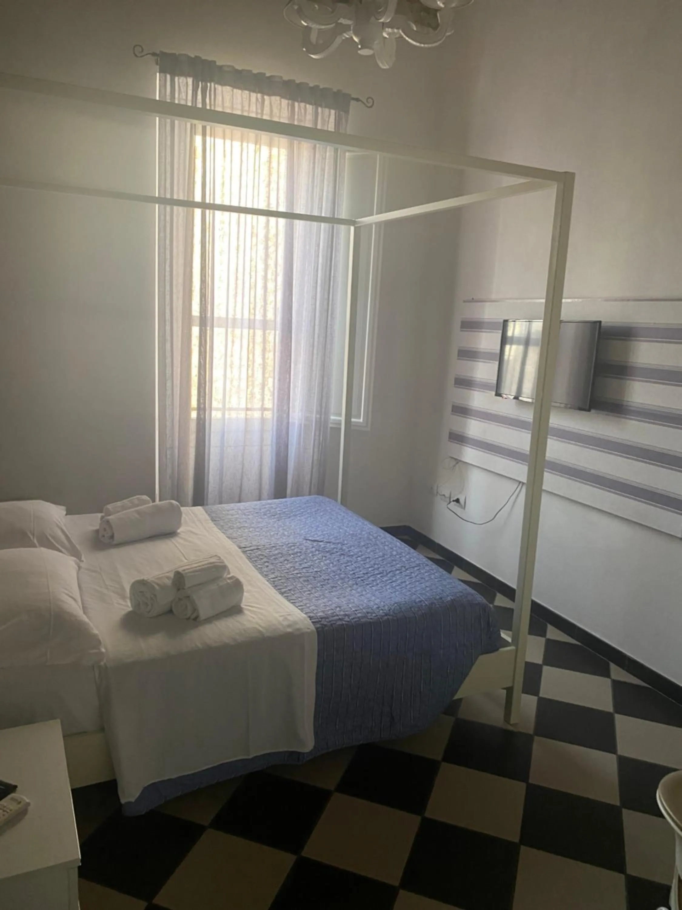 Bedroom, Bed in Manì Rooms