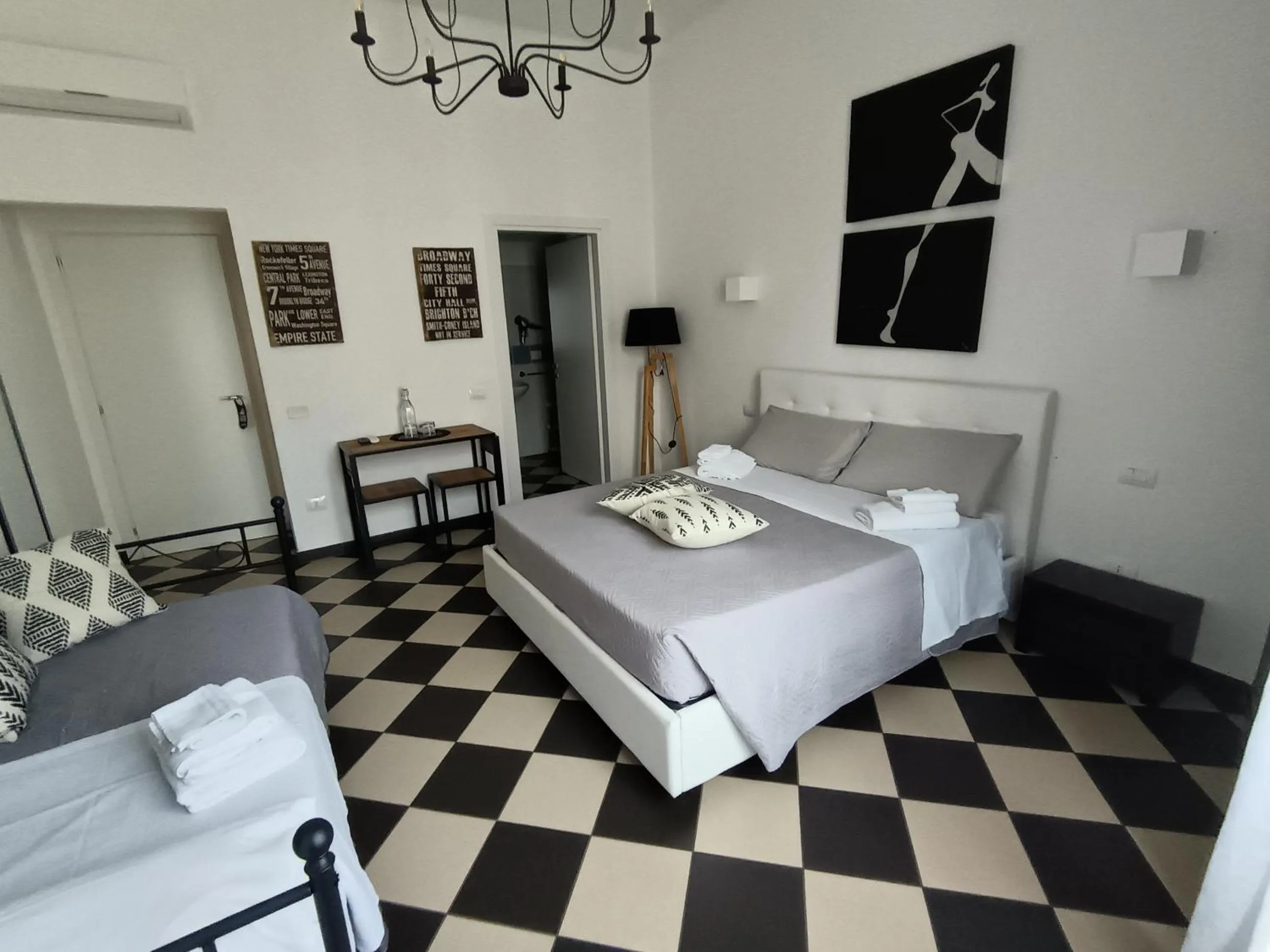 Photo of the whole room, Bed in Manì Rooms