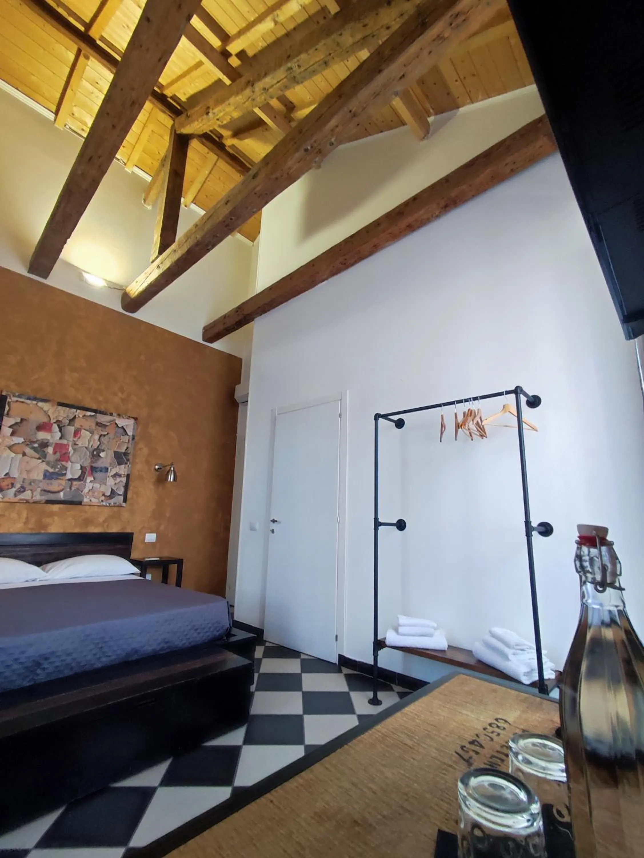 Bedroom, Bed in Manì Rooms