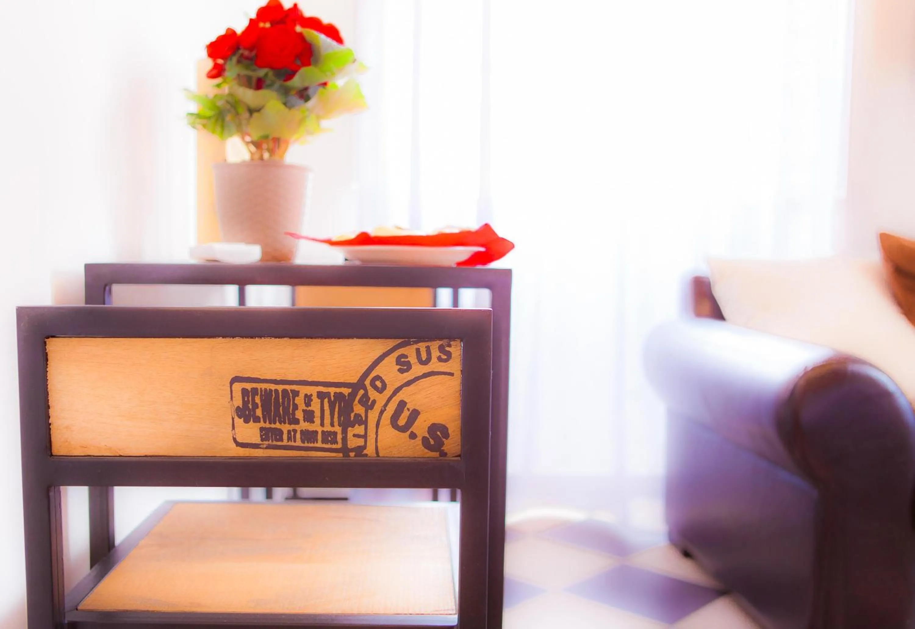 Decorative detail in Manì Rooms