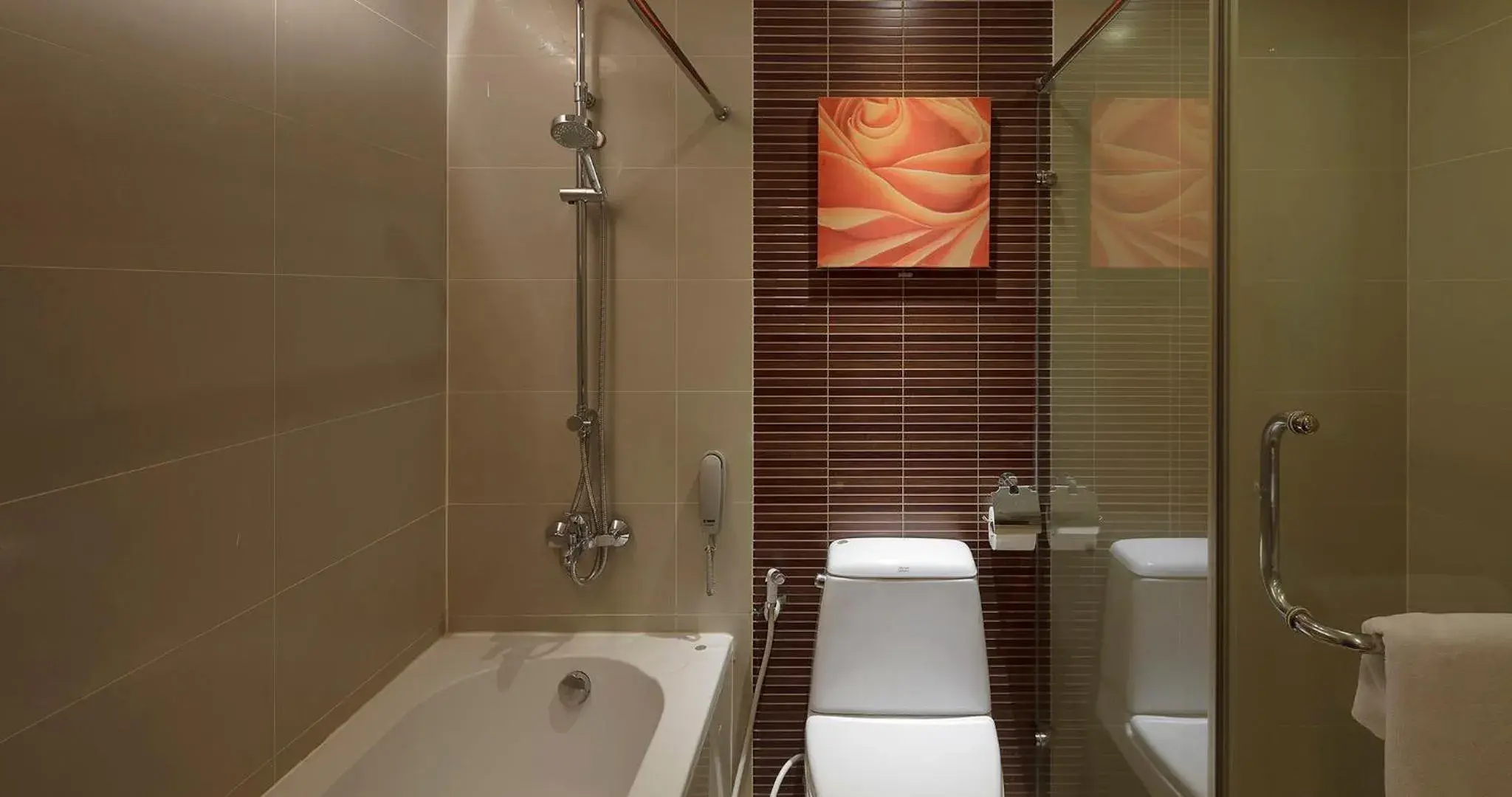 Bathroom in Grand Richmond Stylish Convention Hotel Bathroom in Grand Richmond Stylish Convention Hotel