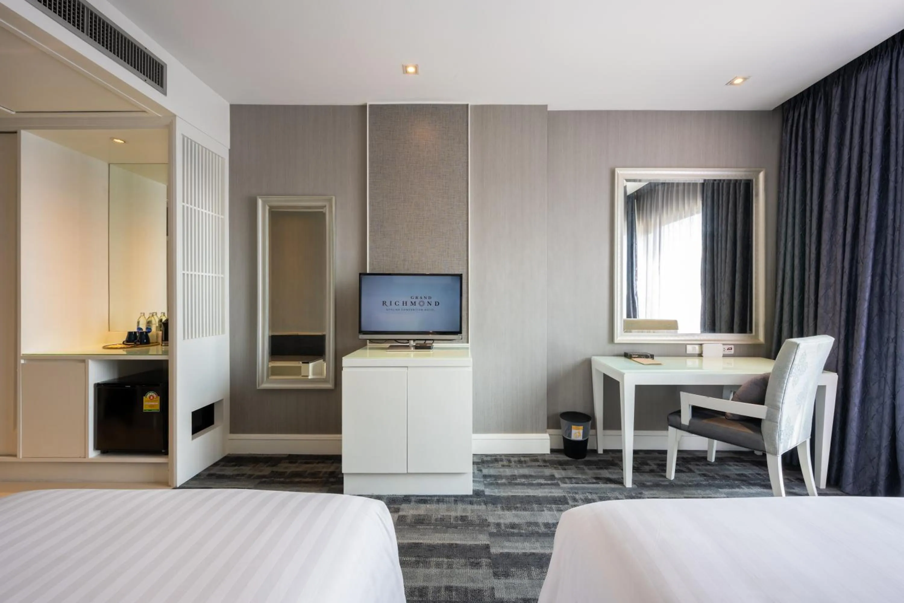 Photo of the whole room, Bed in Grand Richmond Stylish Convention Hotel