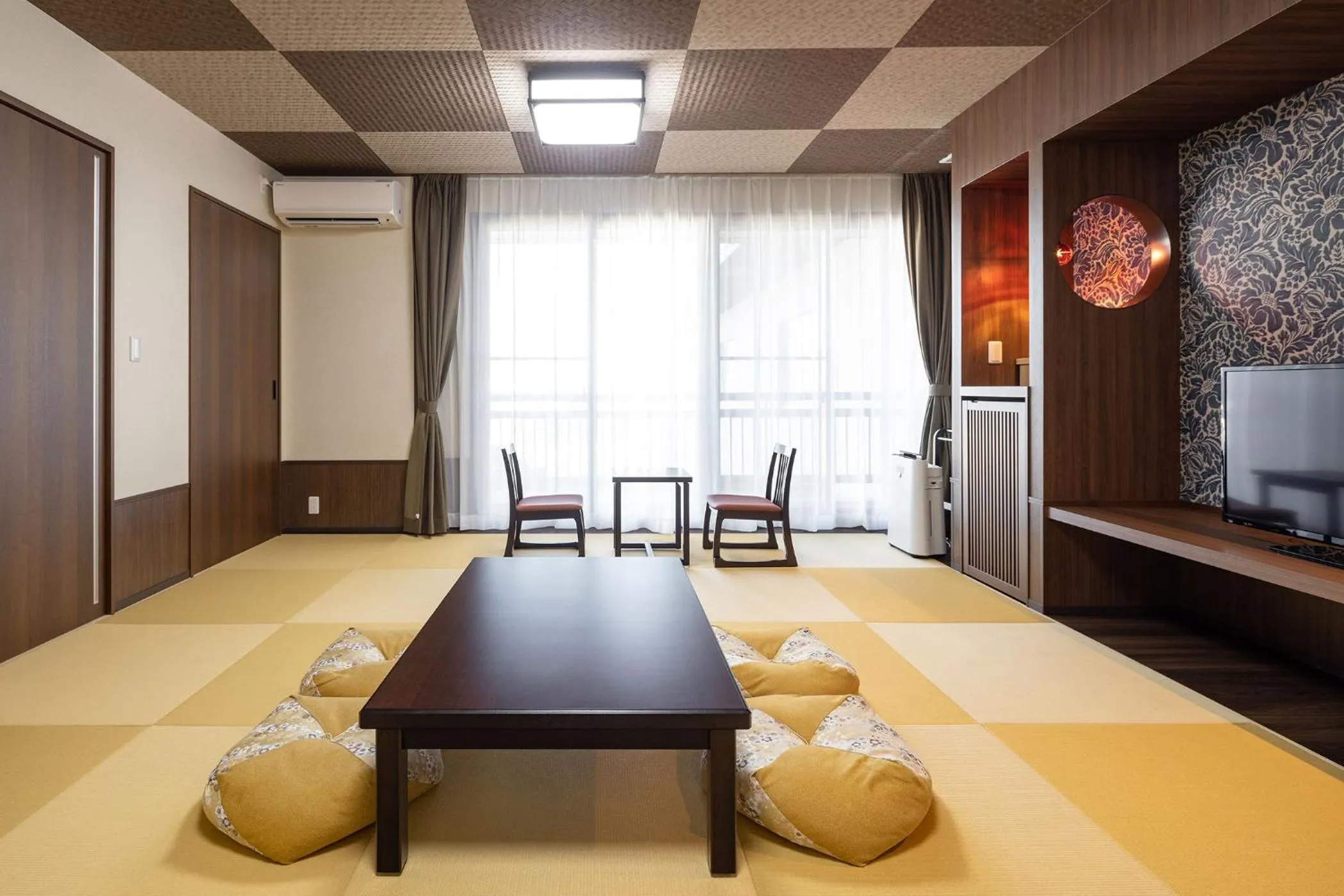 Photo of the whole room in Ooedo Onsen Monogatari Amakusa Hotel Kameya