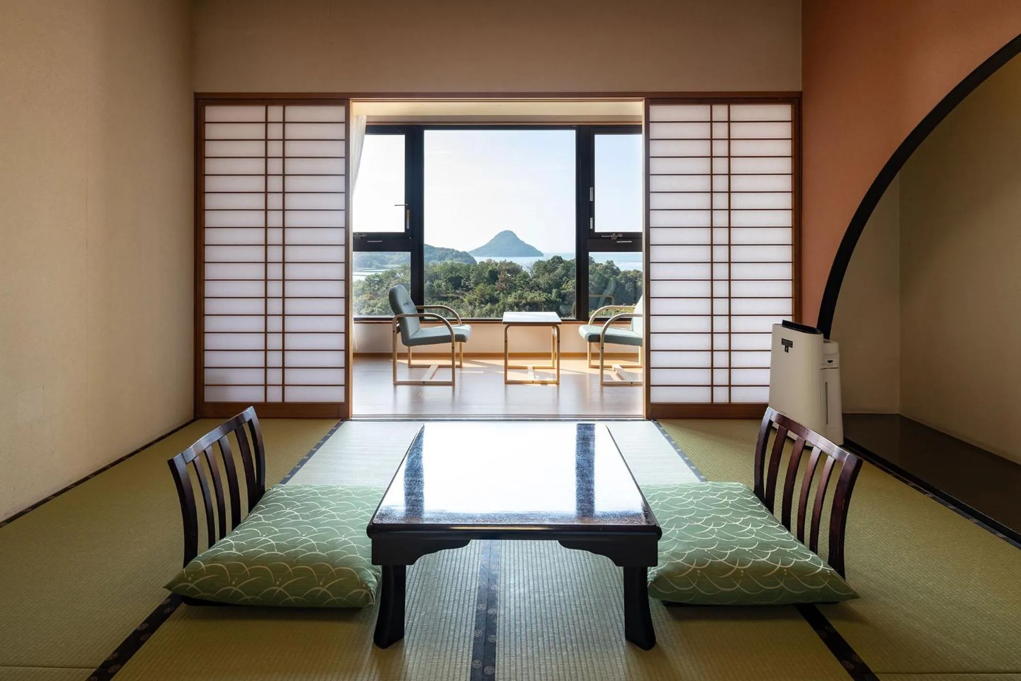 Photo of the whole room in Ooedo Onsen Monogatari Amakusa Hotel Kameya