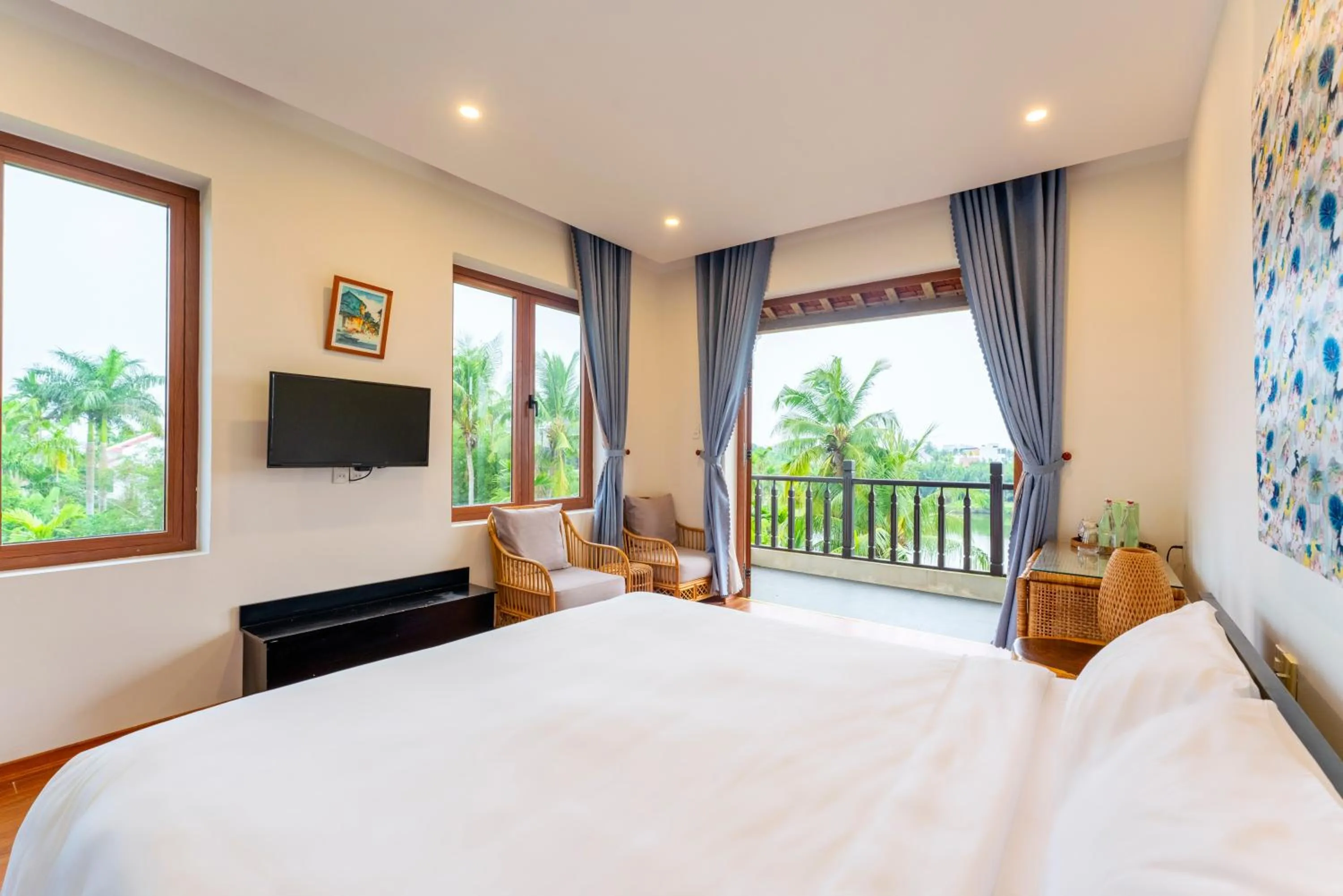 TV and multimedia, Bed in New Sunshine Homestay