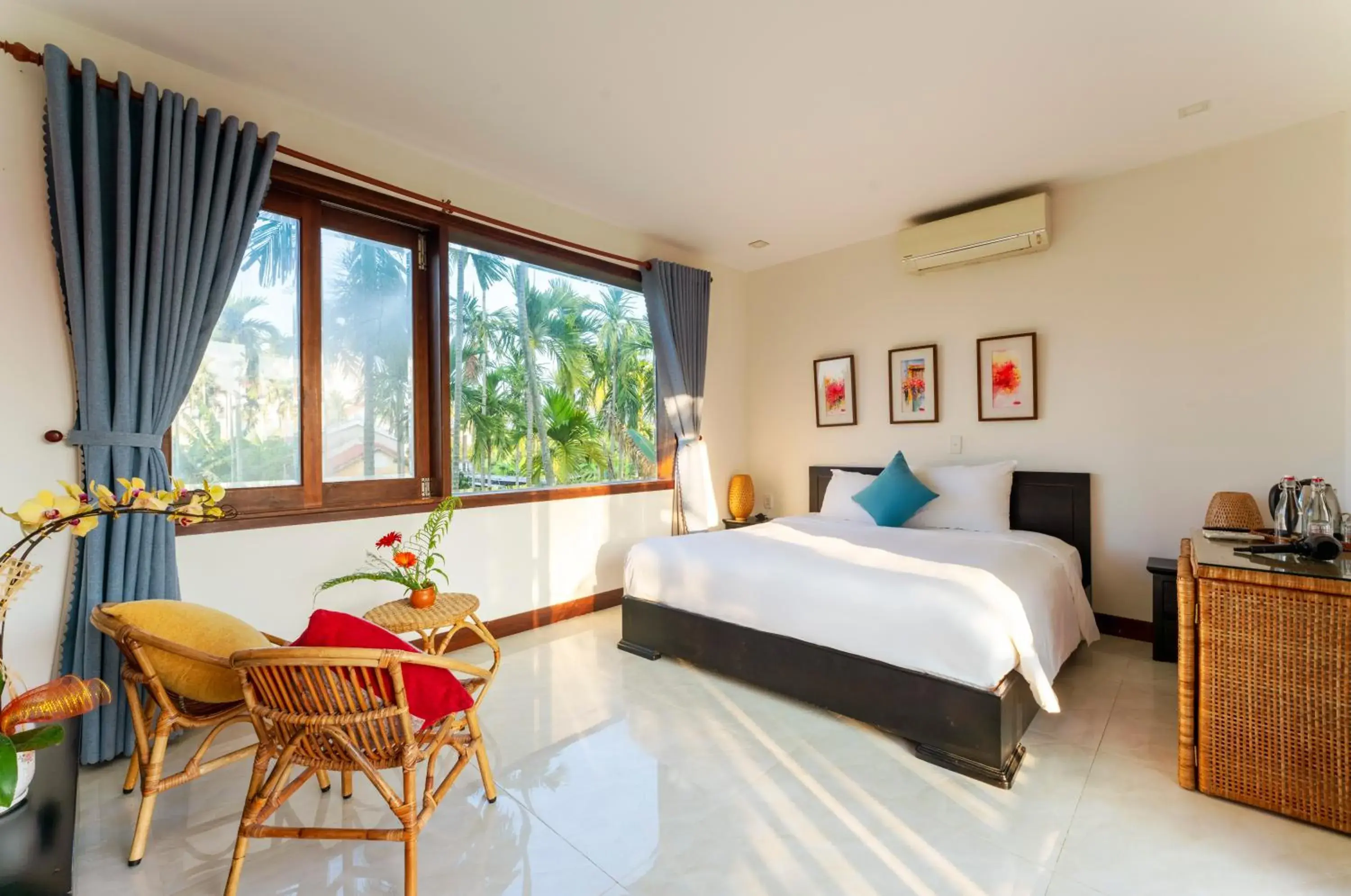 Double Room with Garden View in New Sunshine Homestay Double Room with Garden View in New Sunshine Homestay