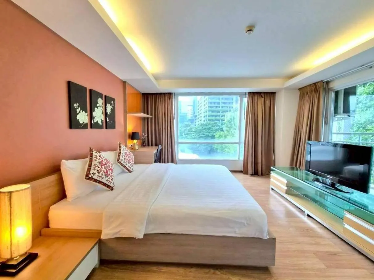Bedroom, Bed in Olive Hotel & Residence Bangkok Sukhumvit 101 near True Digital Park