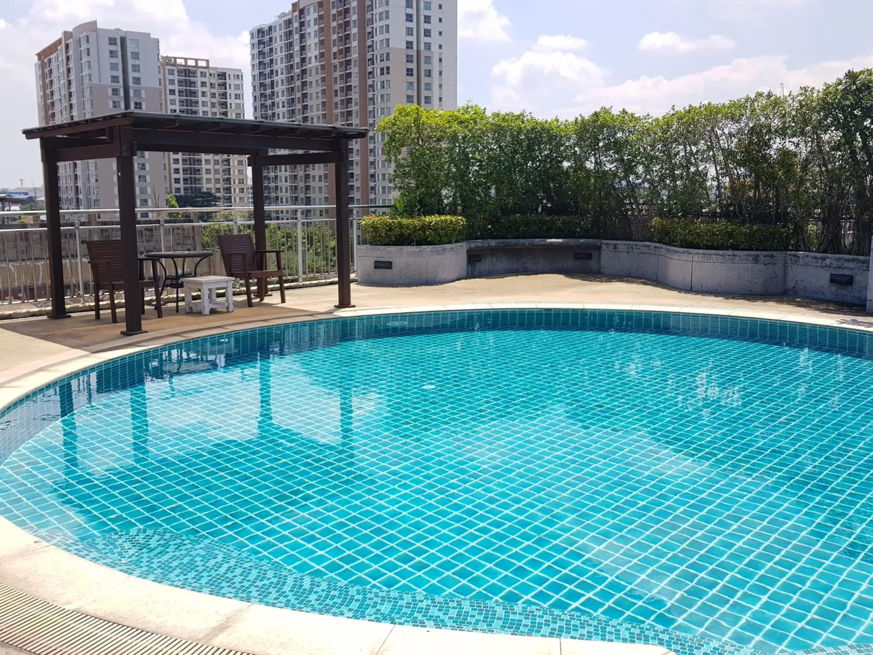 Balcony/Terrace, Swimming Pool in Golden Pearl Hotel