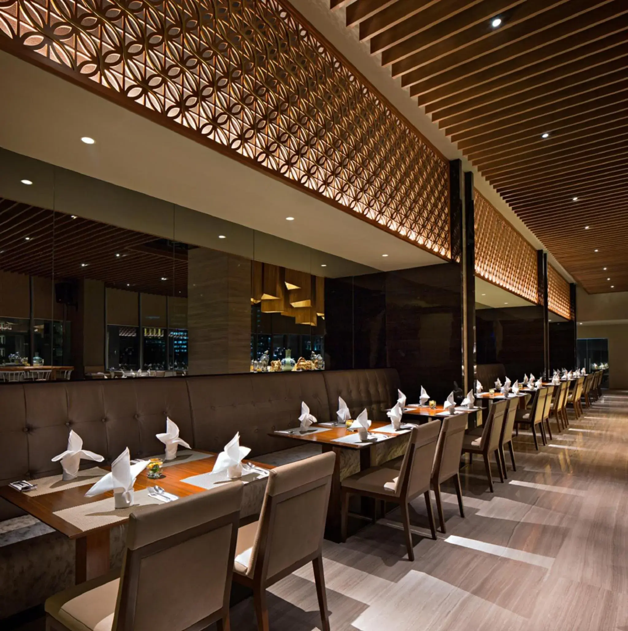 Restaurant/places to eat in AONE Hotel Restaurant/places to eat in AONE Hotel