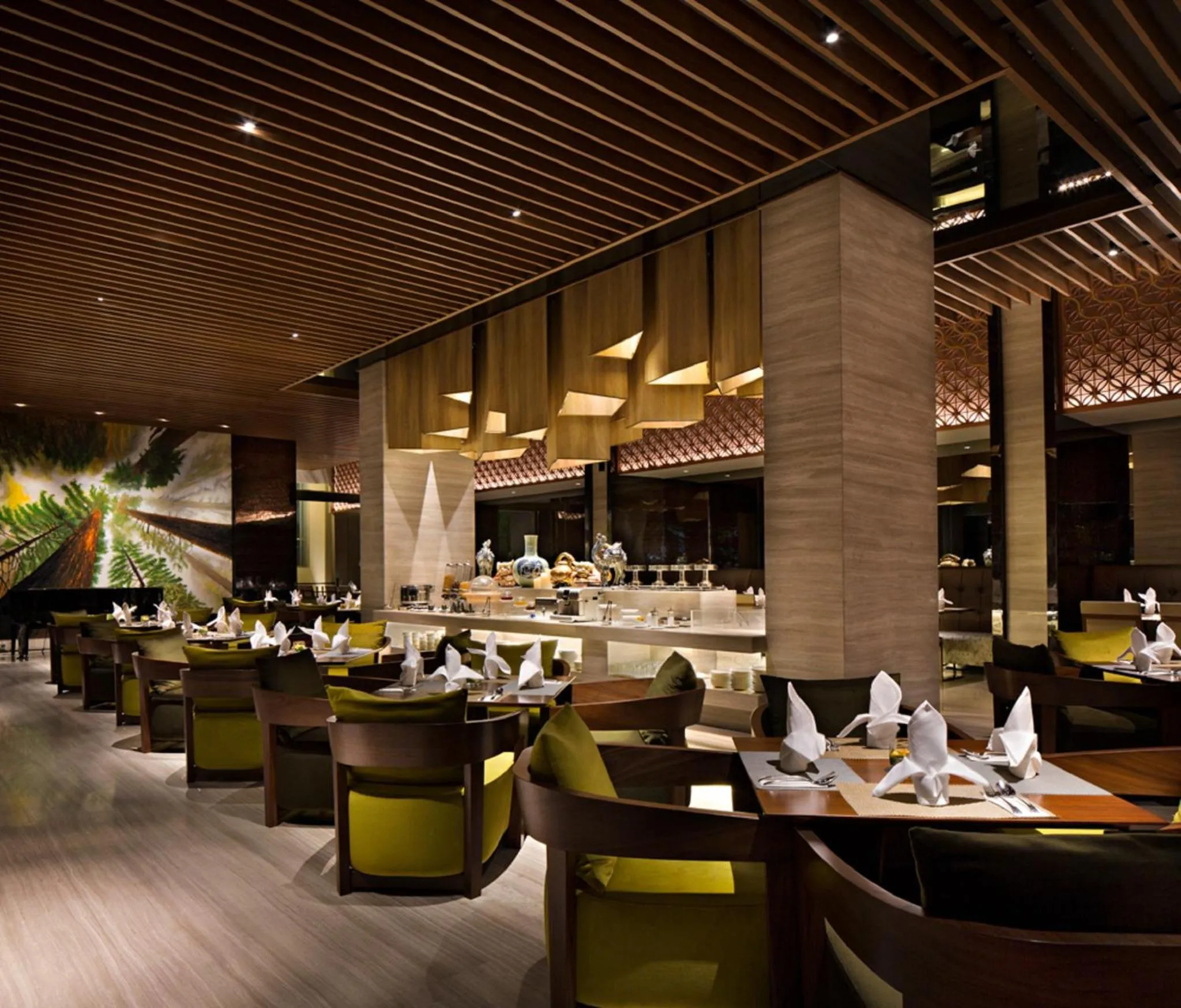 Restaurant/places to eat in AONE Hotel