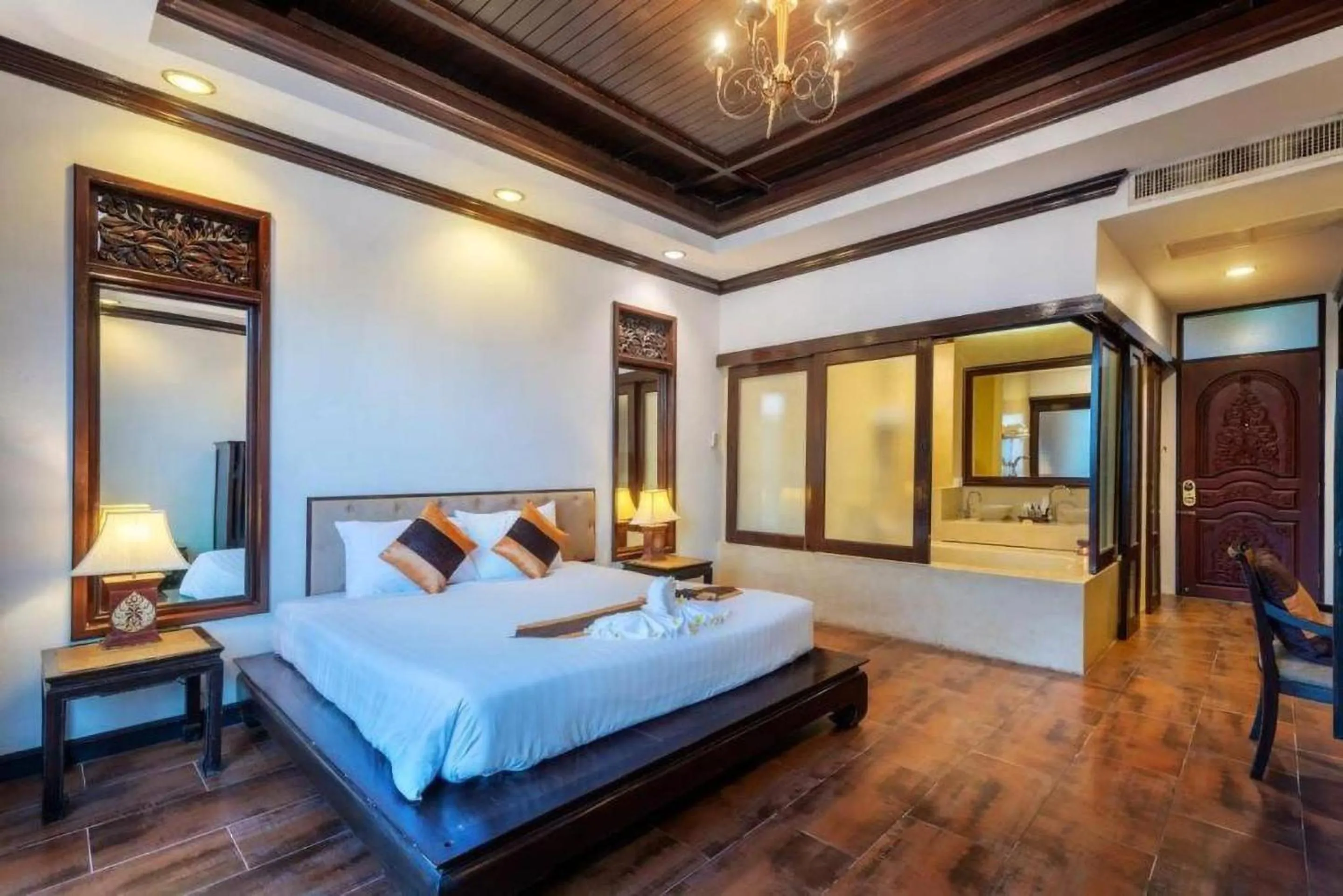 Bed in Racha Kiri Resort & Spa, Khanom