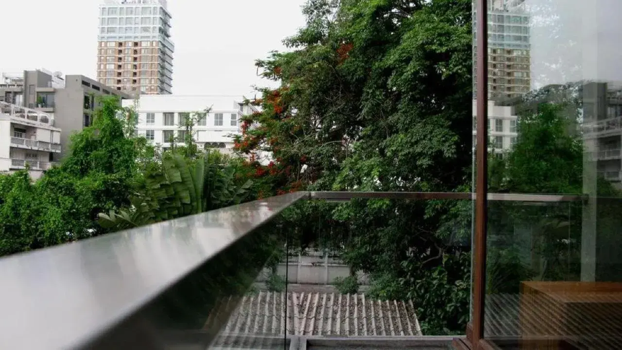 Property building in LUXX Langsuan Hotel - SHA Plus Property building in LUXX Langsuan Hotel - SHA Plus