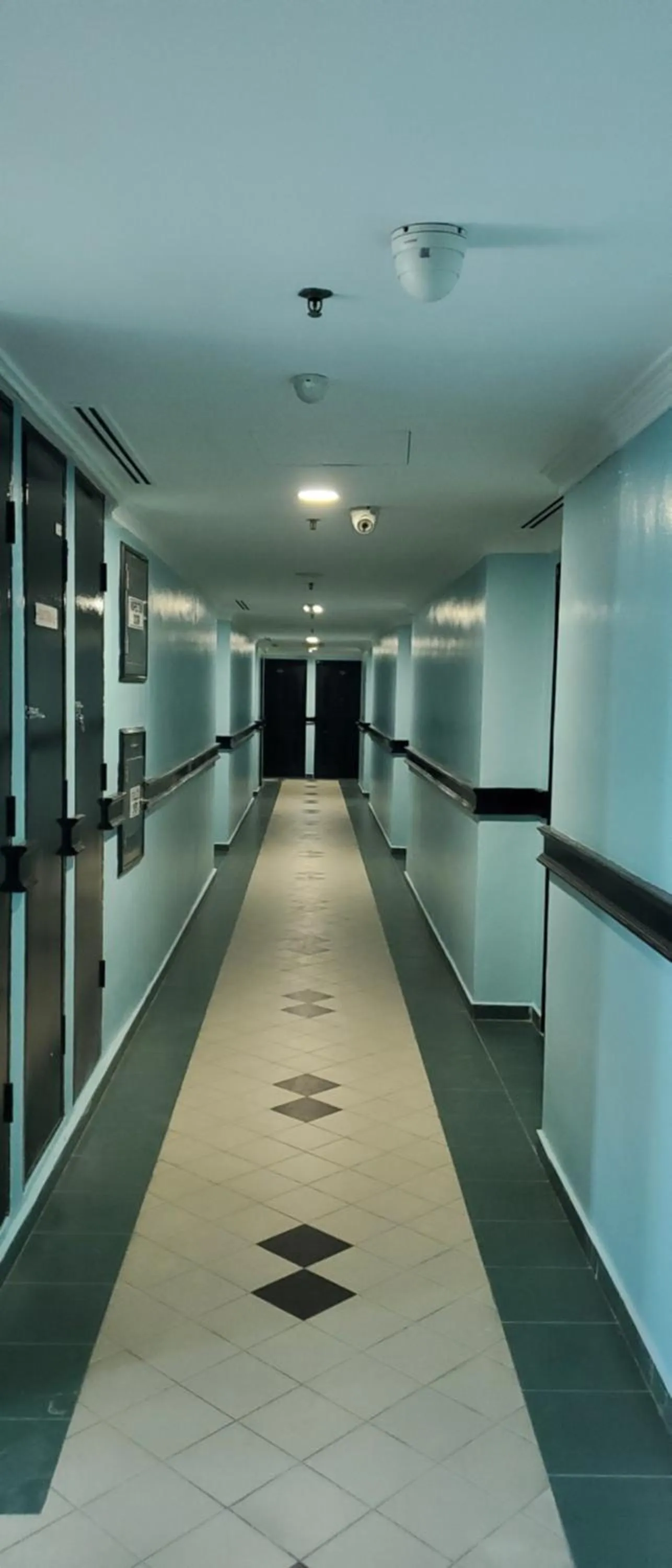 Property building in Leisure Cove Hotel and Apartments