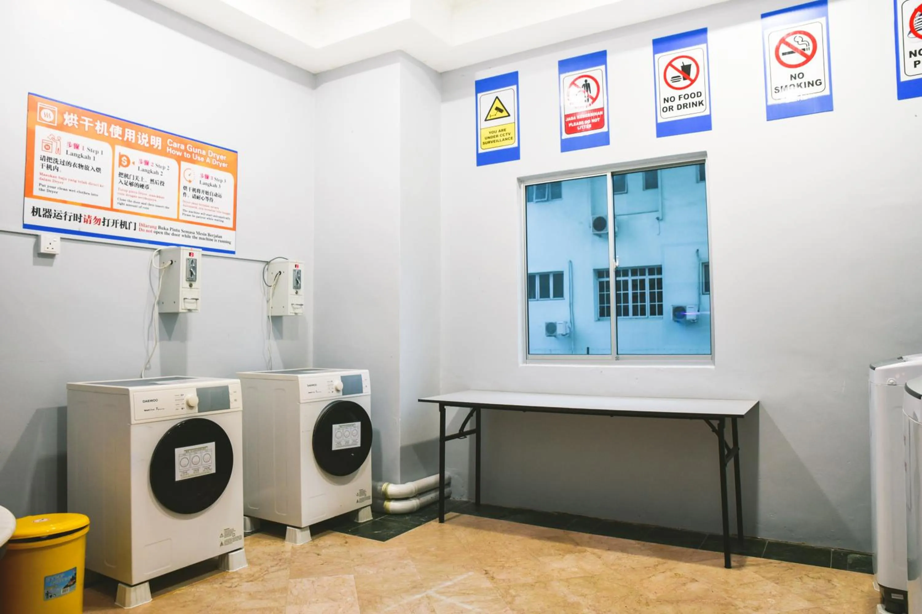 laundry in Leisure Cove Hotel and Apartments