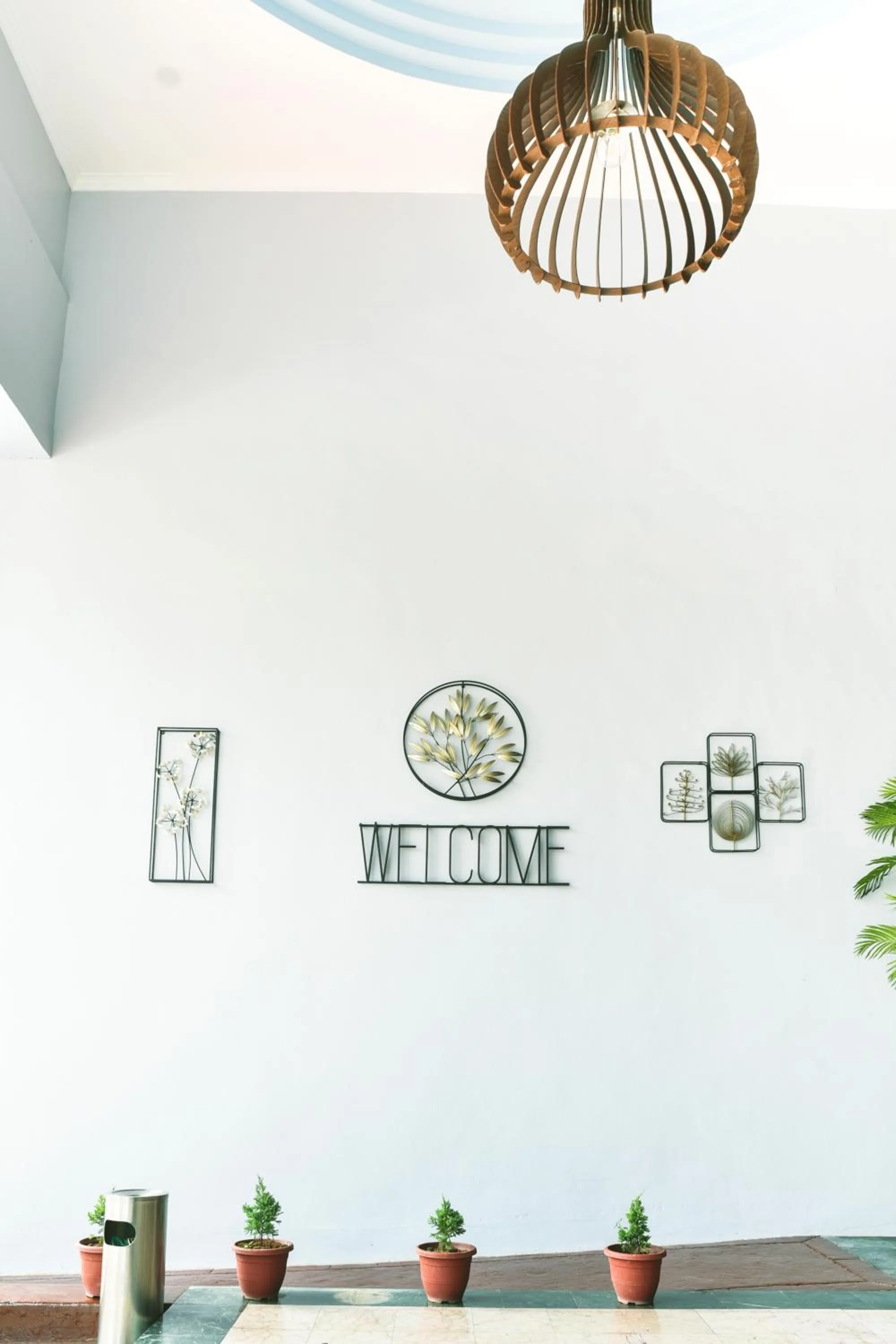 Facade/entrance in Leisure Cove Hotel and Apartments