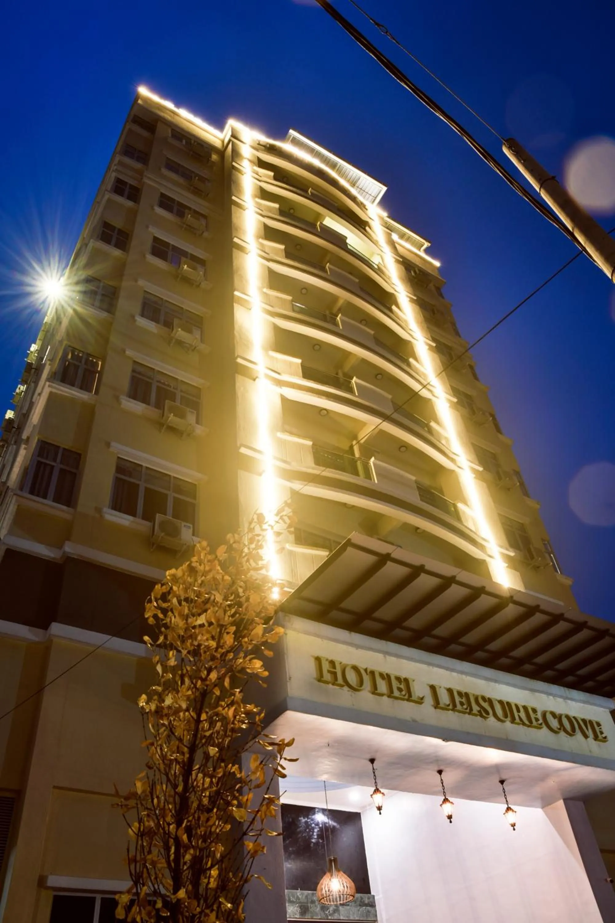 Property building in Leisure Cove Hotel and Apartments