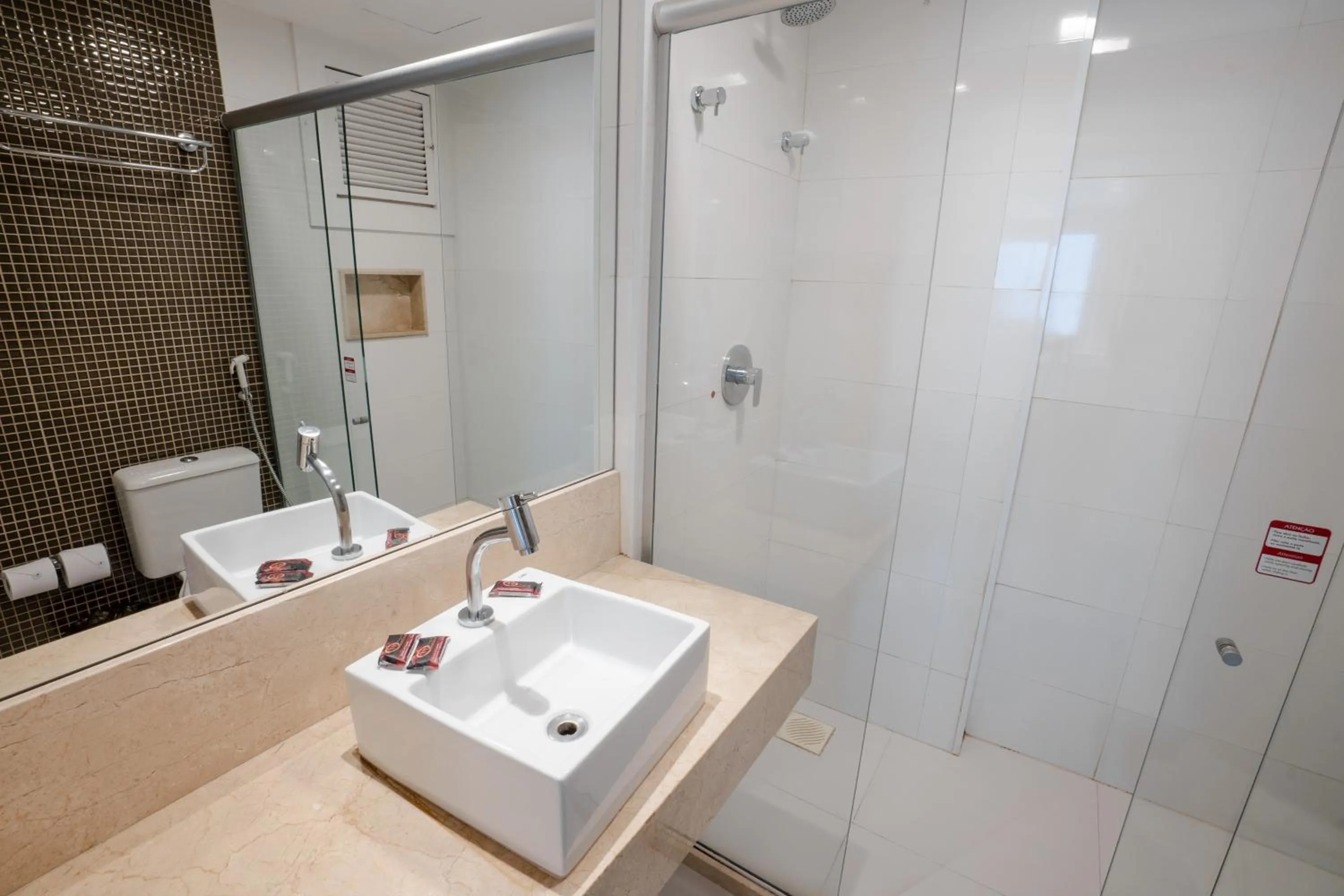 Bathroom in Fortaleza Mar Hotel