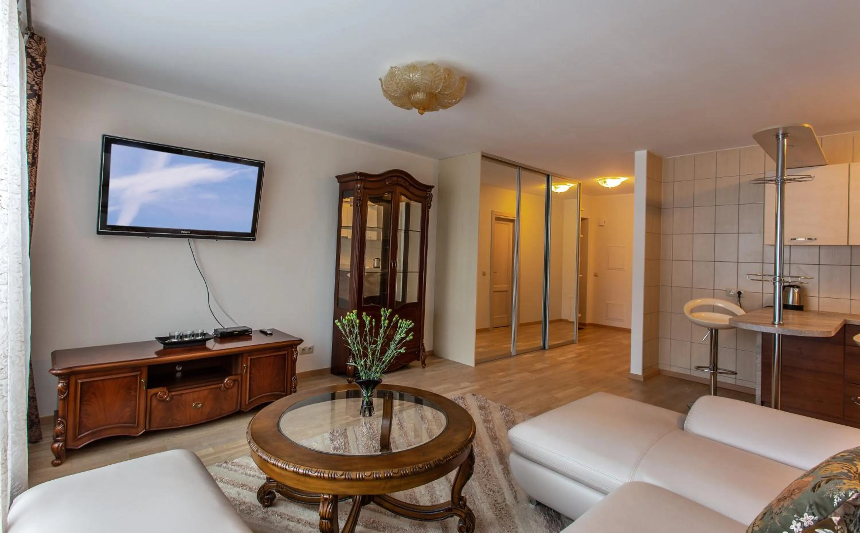 Violetos Lux Apartamentai