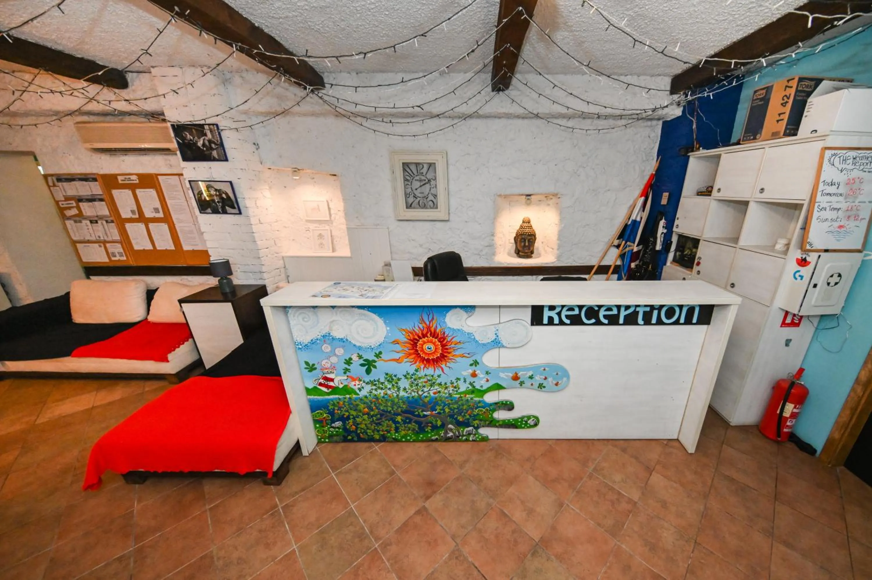 The Lazy Monkey Hostel & Apartments