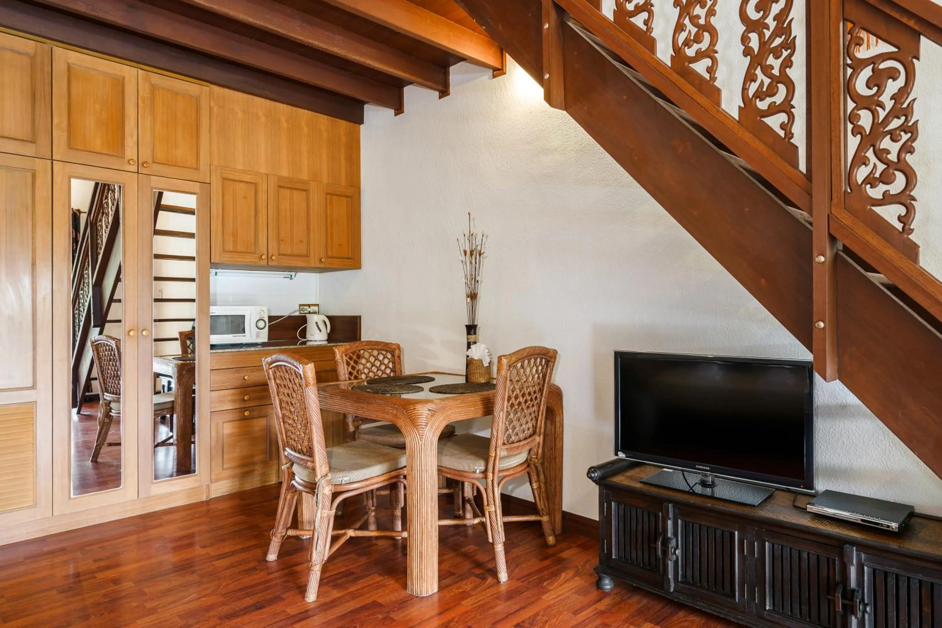 Royal Cottage Residence