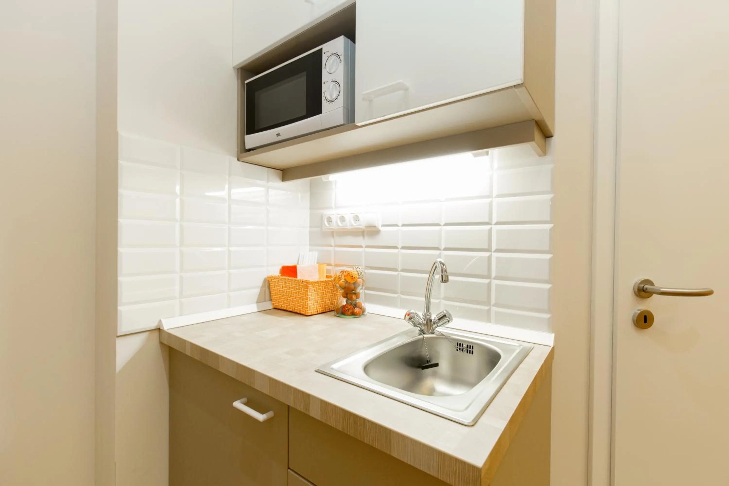 Kitchen or kitchenette in Budapest Holiday Colours